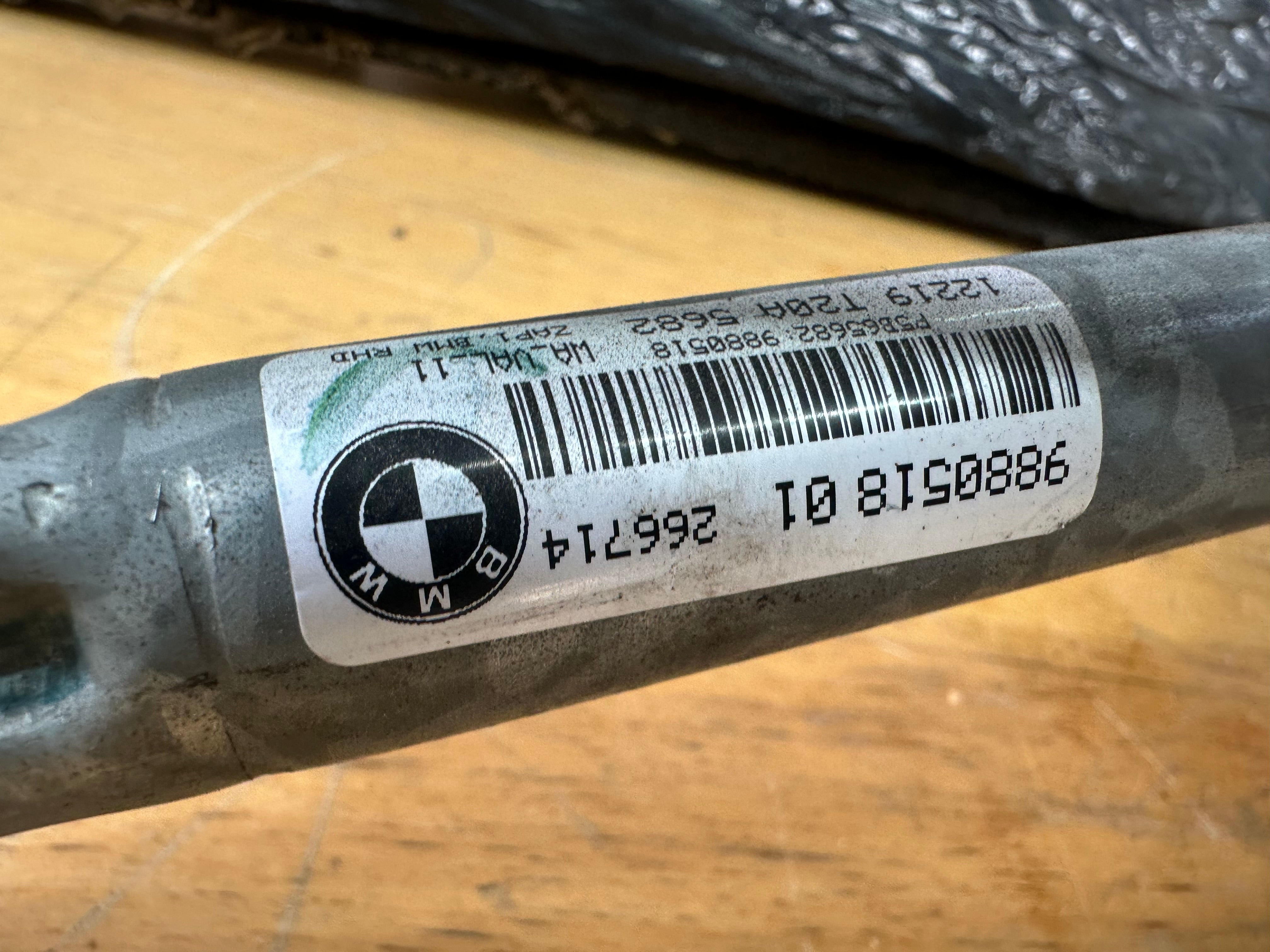 BMW X5 G05 / X6 G06 2019 Front Window Motor Regulator & Linkage (8739980)