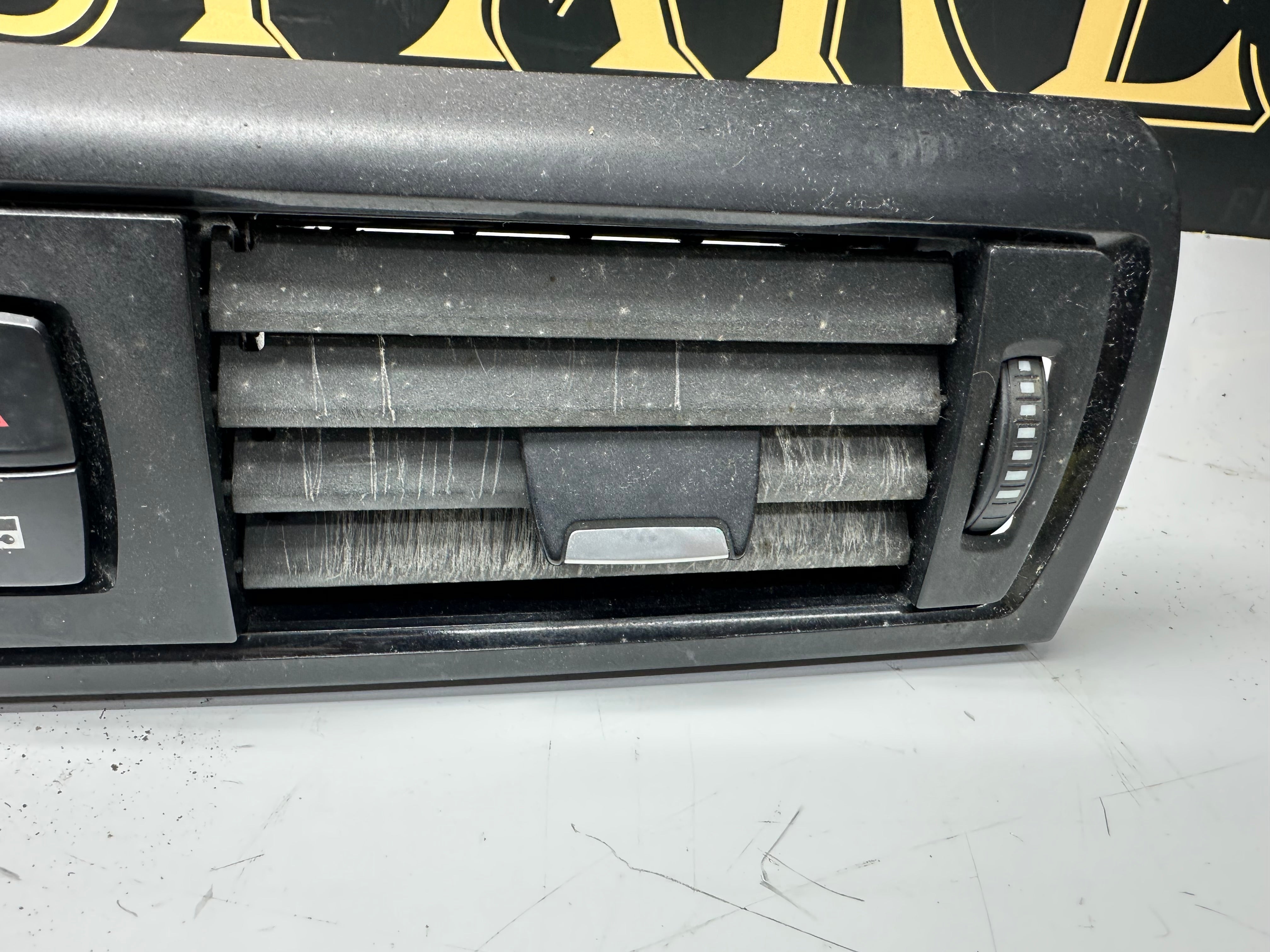 BMW 1 Series F20 F21 2011-2020 Dashboard Air Vents (9205357-10) (507891)