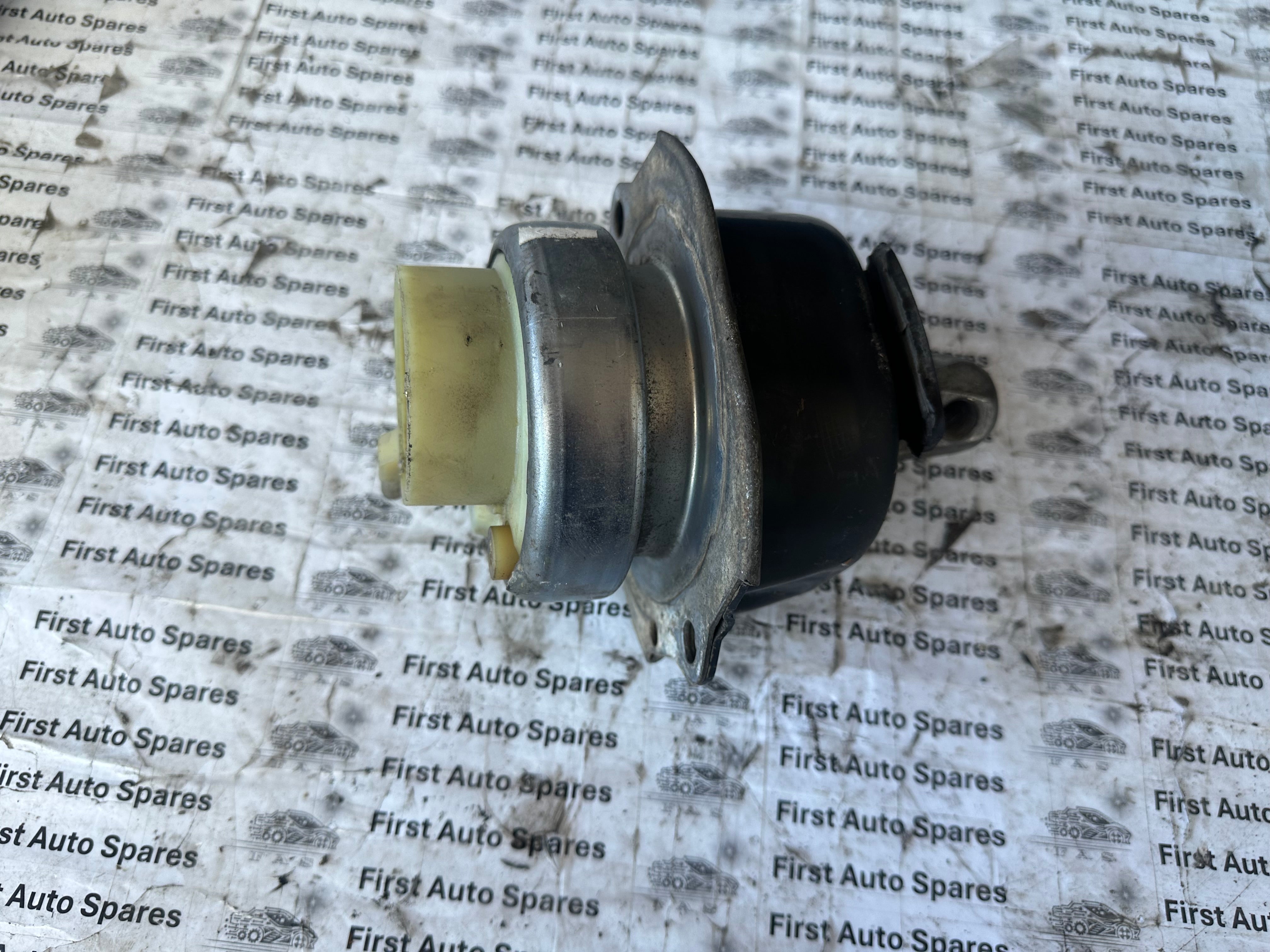 BMW X5 F15 Front Left Passenger Engine Mount (160042-12) (P685310401)