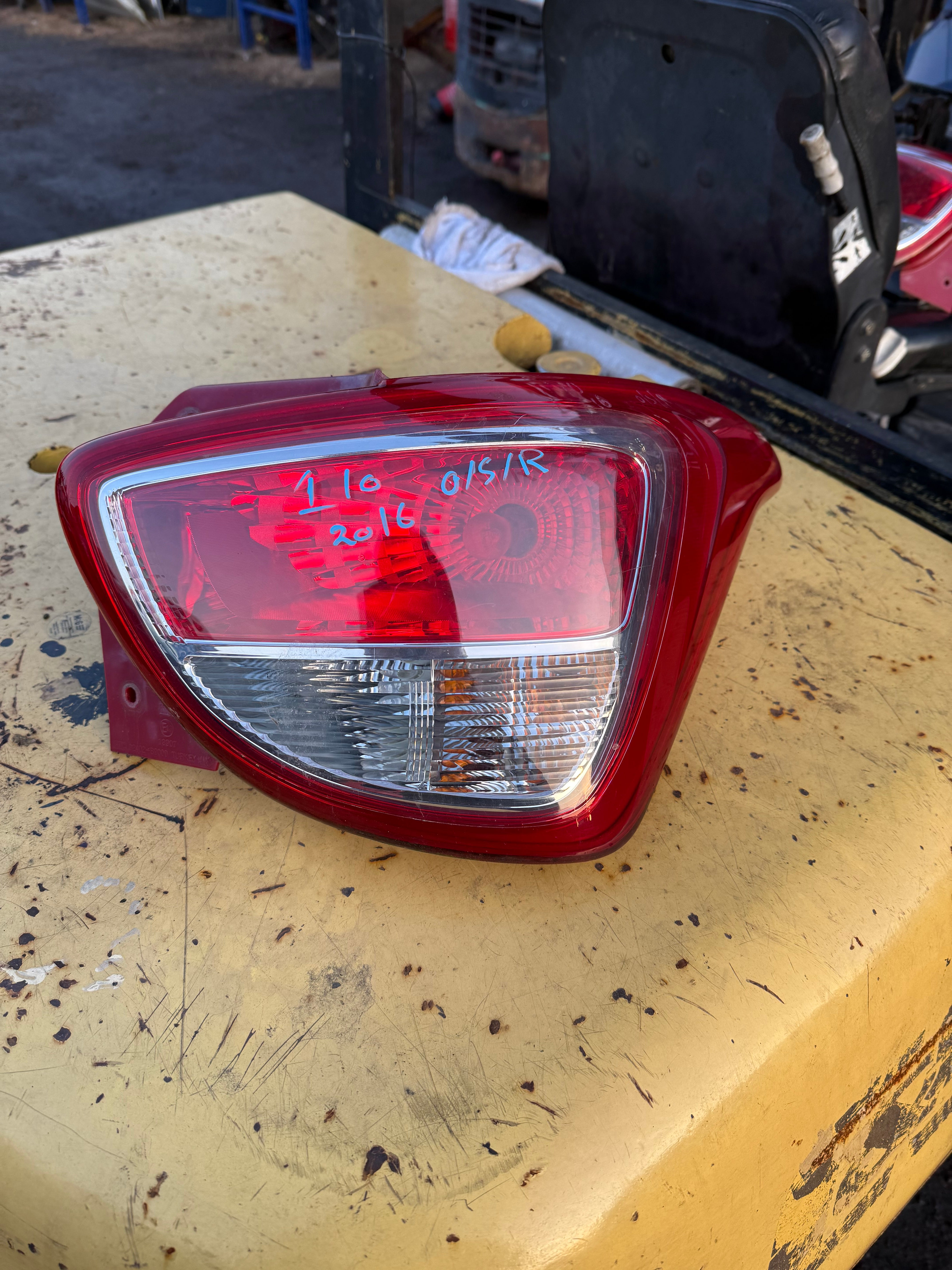 Hyundai i10 2016 Right Rear Tail Light (92402-B9000) (02059099900010)