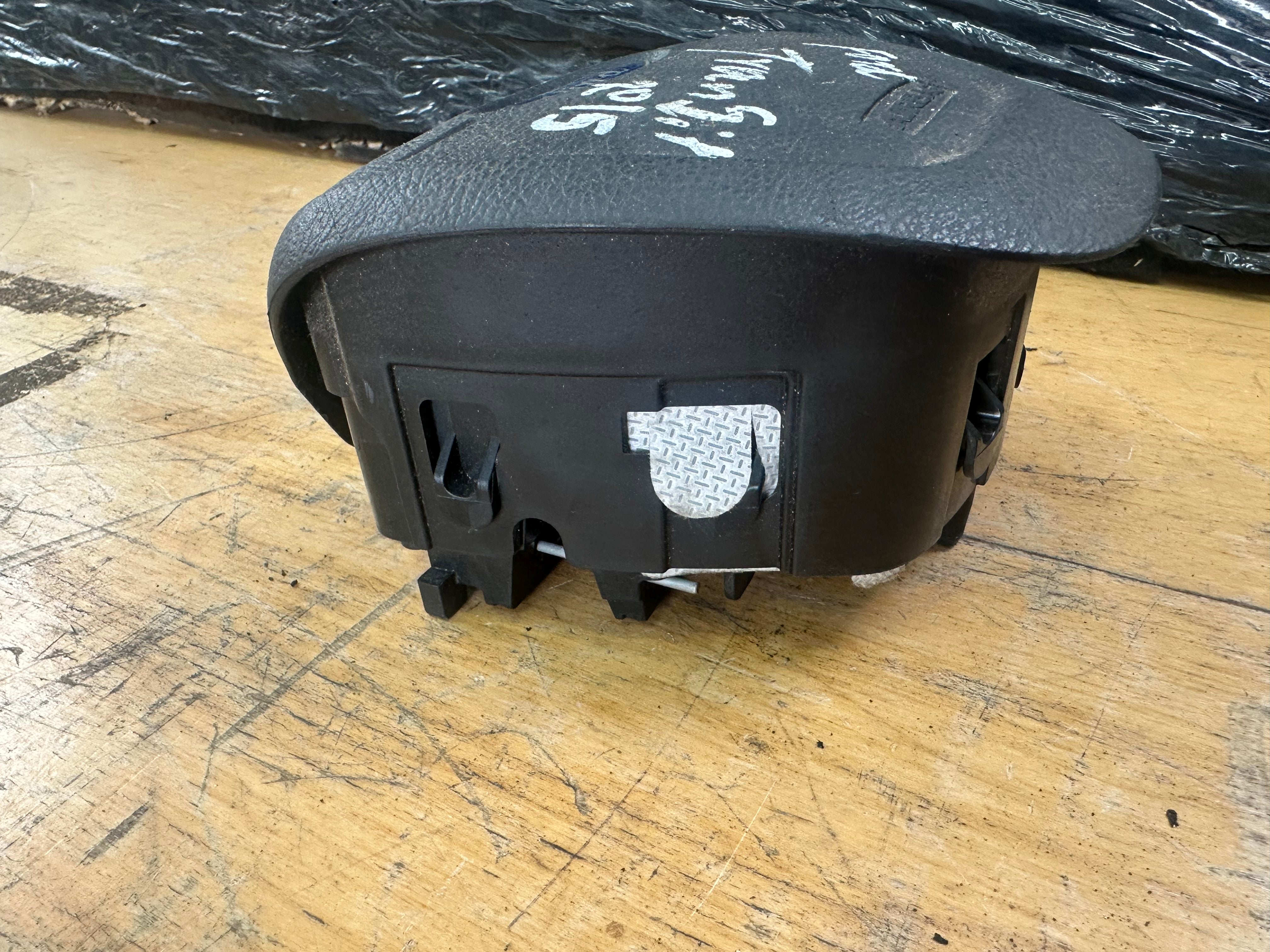 Ford Transit 2013–2019 Driver’s Steering Wheel Abag (BK21-V042B85-AB35B8)