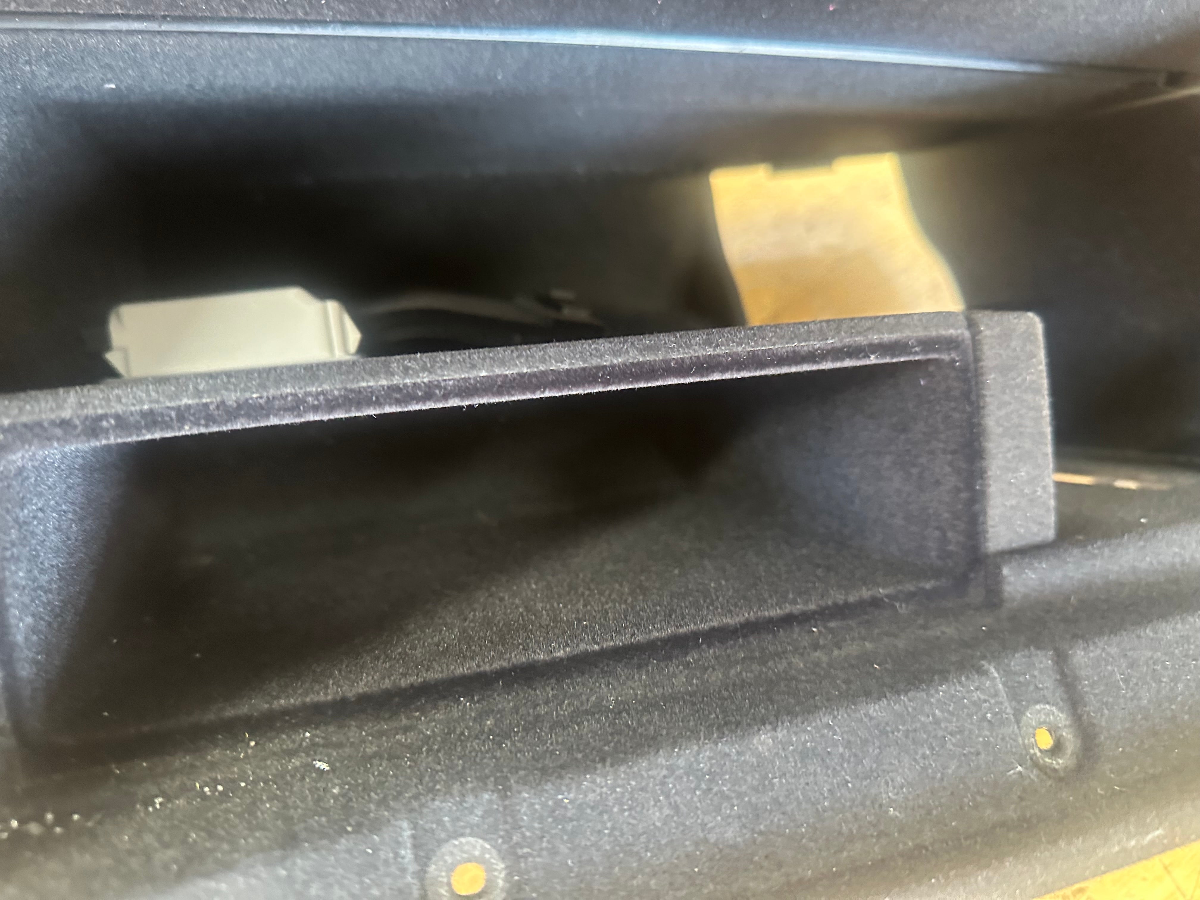 BMW 6 Series F12 M Sport 2012 Complete Glove Box (9229940)