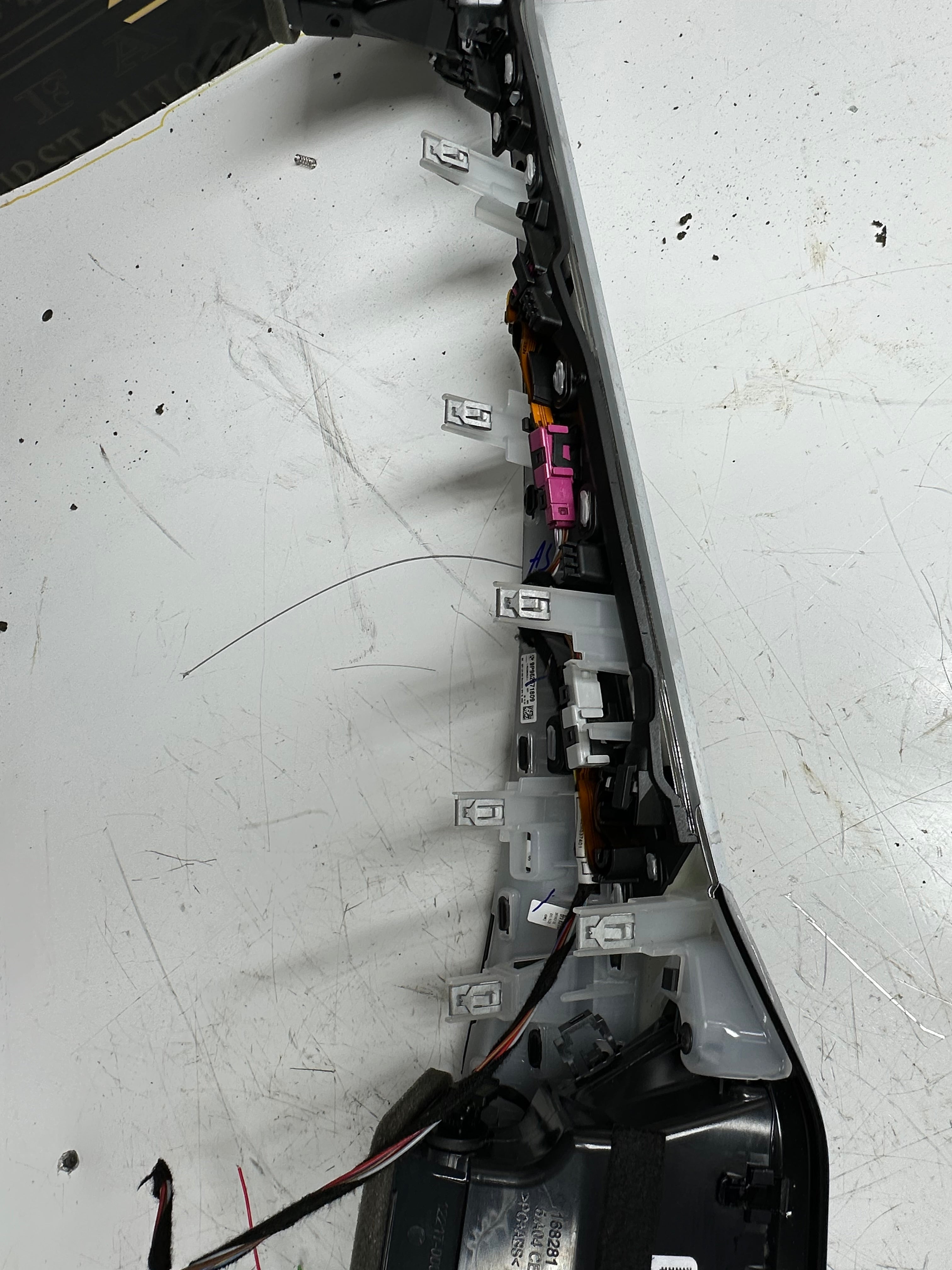 BMW 3 G20 G21 2023-24 Dashboard Glove Box Trim (9P962571809) (3036875)