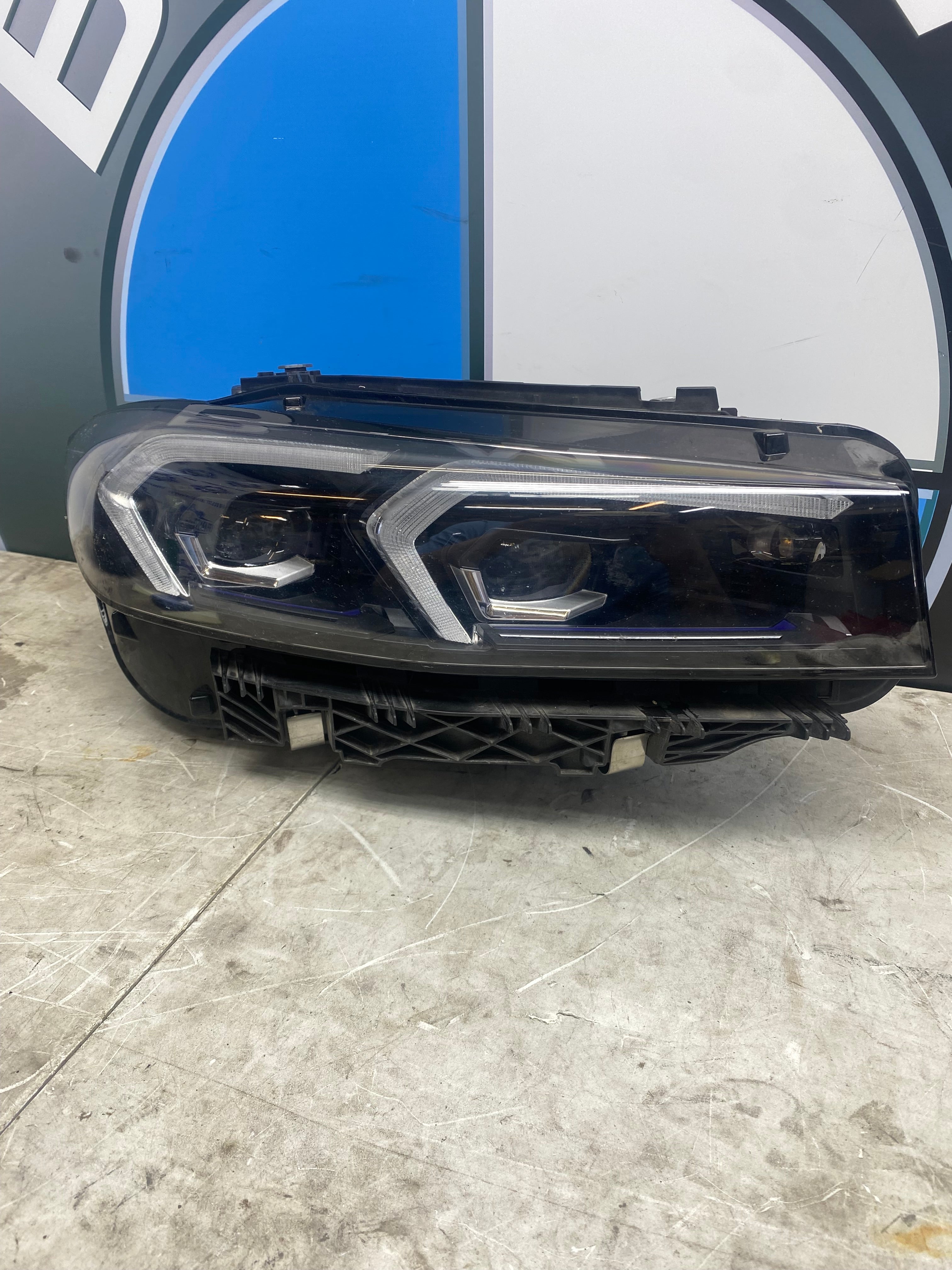 BMW 3 Series G20 / 5 Series G30 LED Headlight – 2019–2023