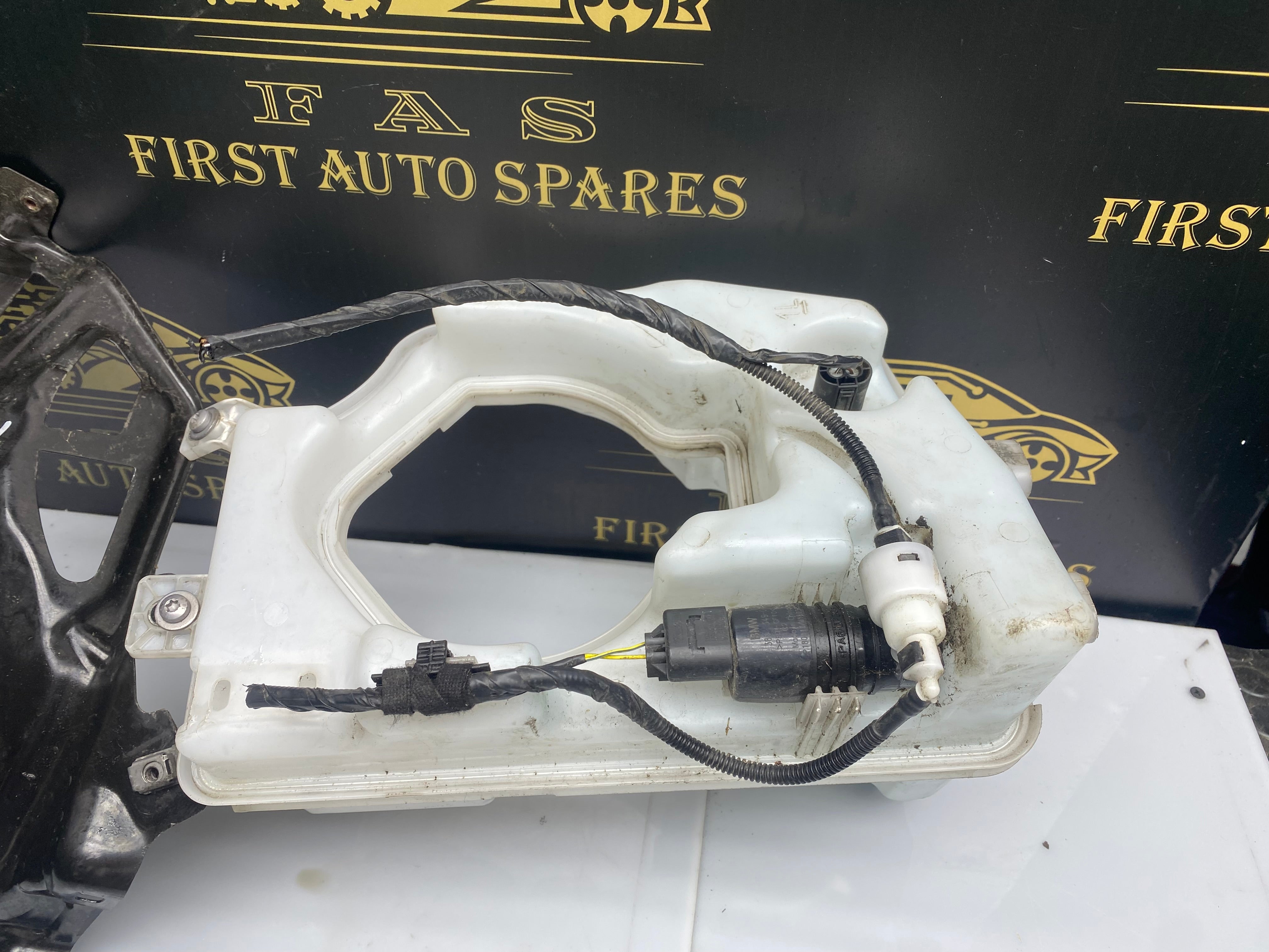 MINI Clubman F54 MK2 Windscreen Washer Bottle Fluid Tank Reservoir – 2015–2024