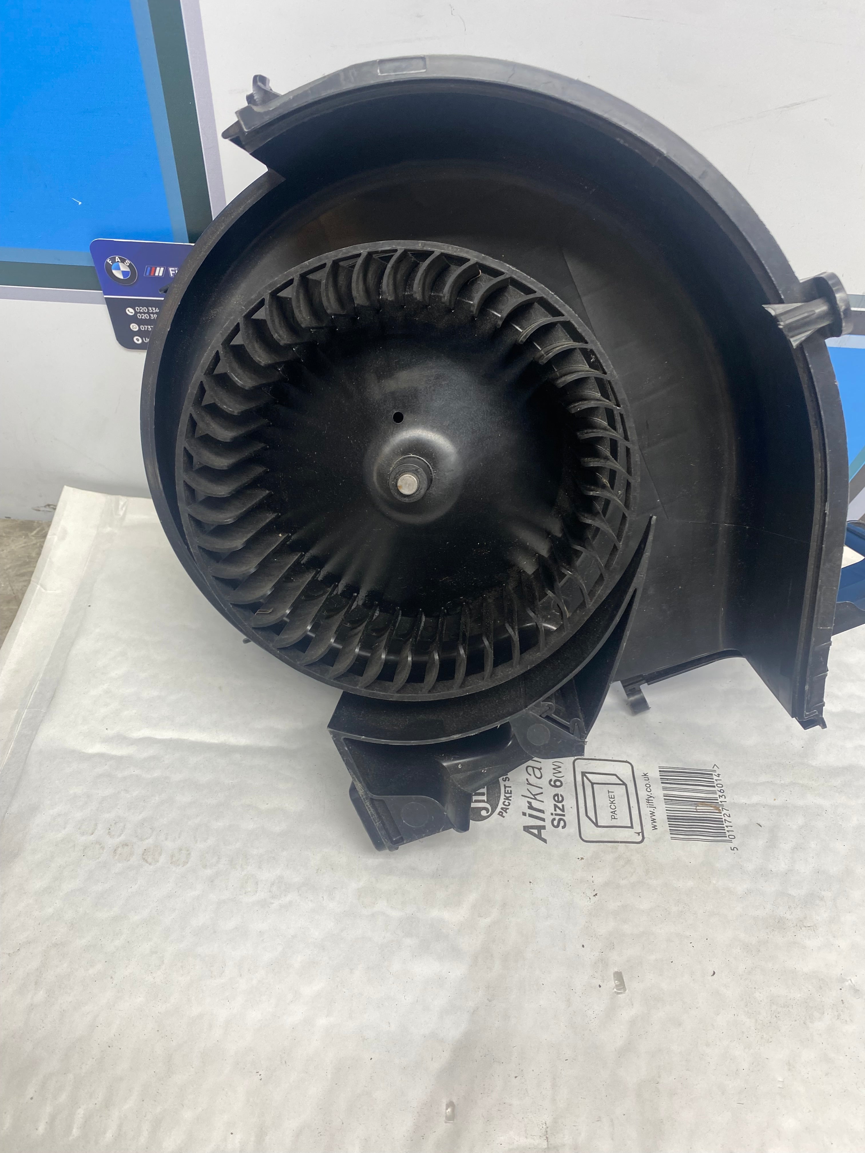 BMW 3 Series G20 Heater Blower Fan Motor – 2019–Present (DRF-10238-002 / 17488611)
