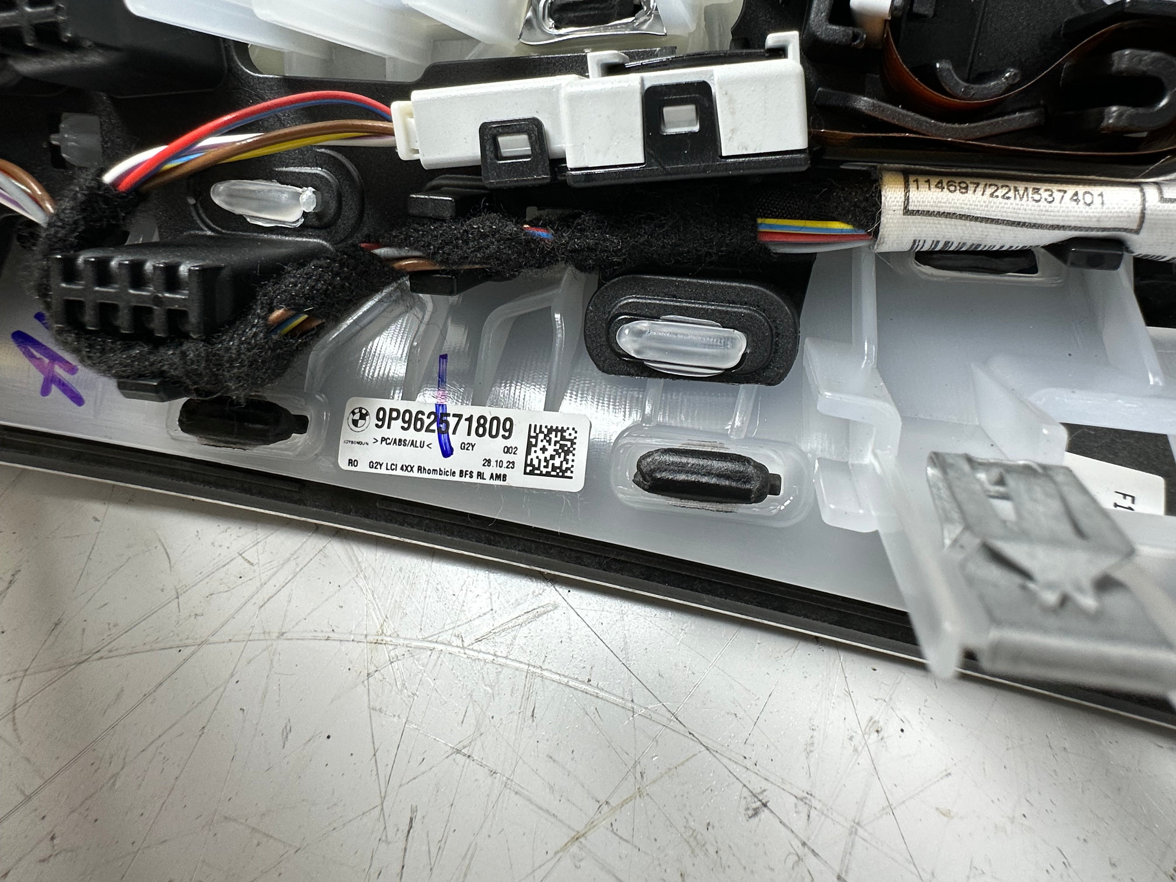 BMW 3 G20 G21 2023-24 Dashboard Glove Box Trim (9P962571809) (3036875)