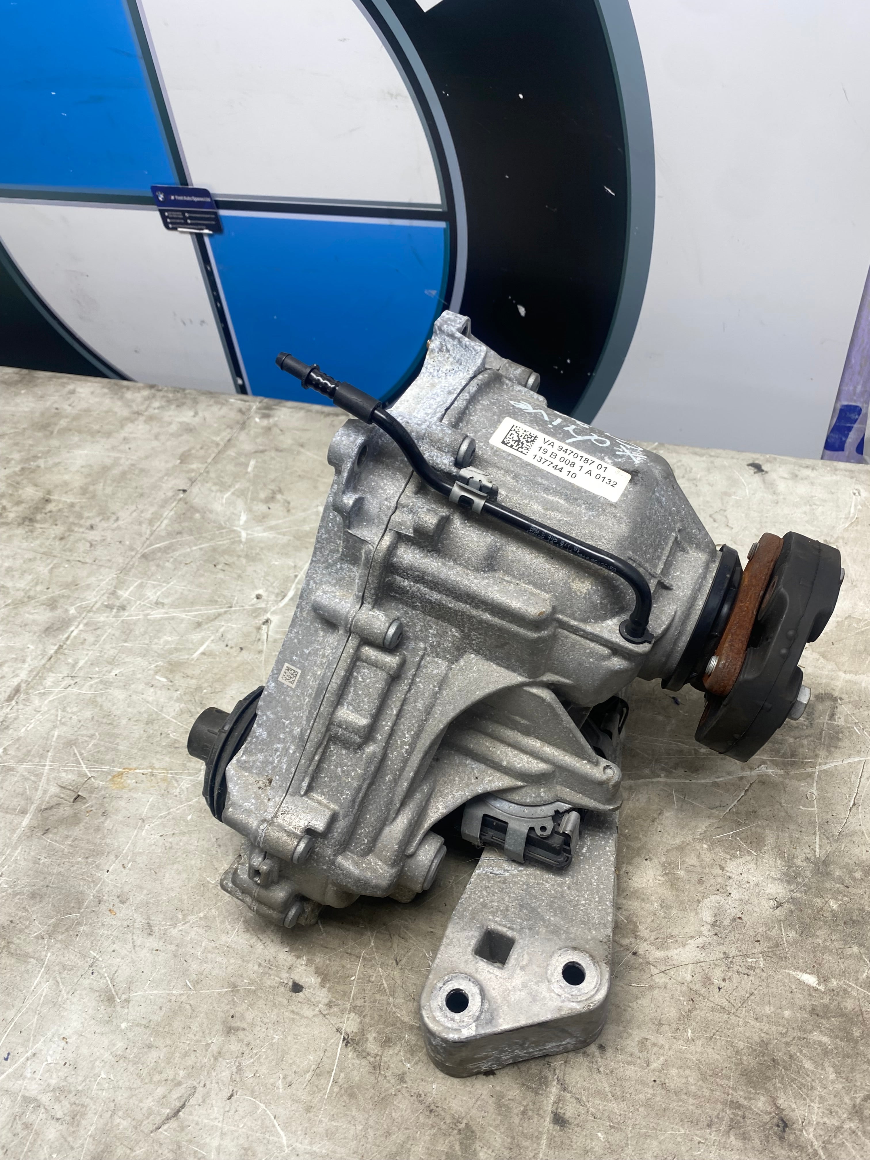 BMW G20 / G21 / G30 / G31 / G01 / G02 Automatic Torque Splitter – 2019–2024 (13774410)
