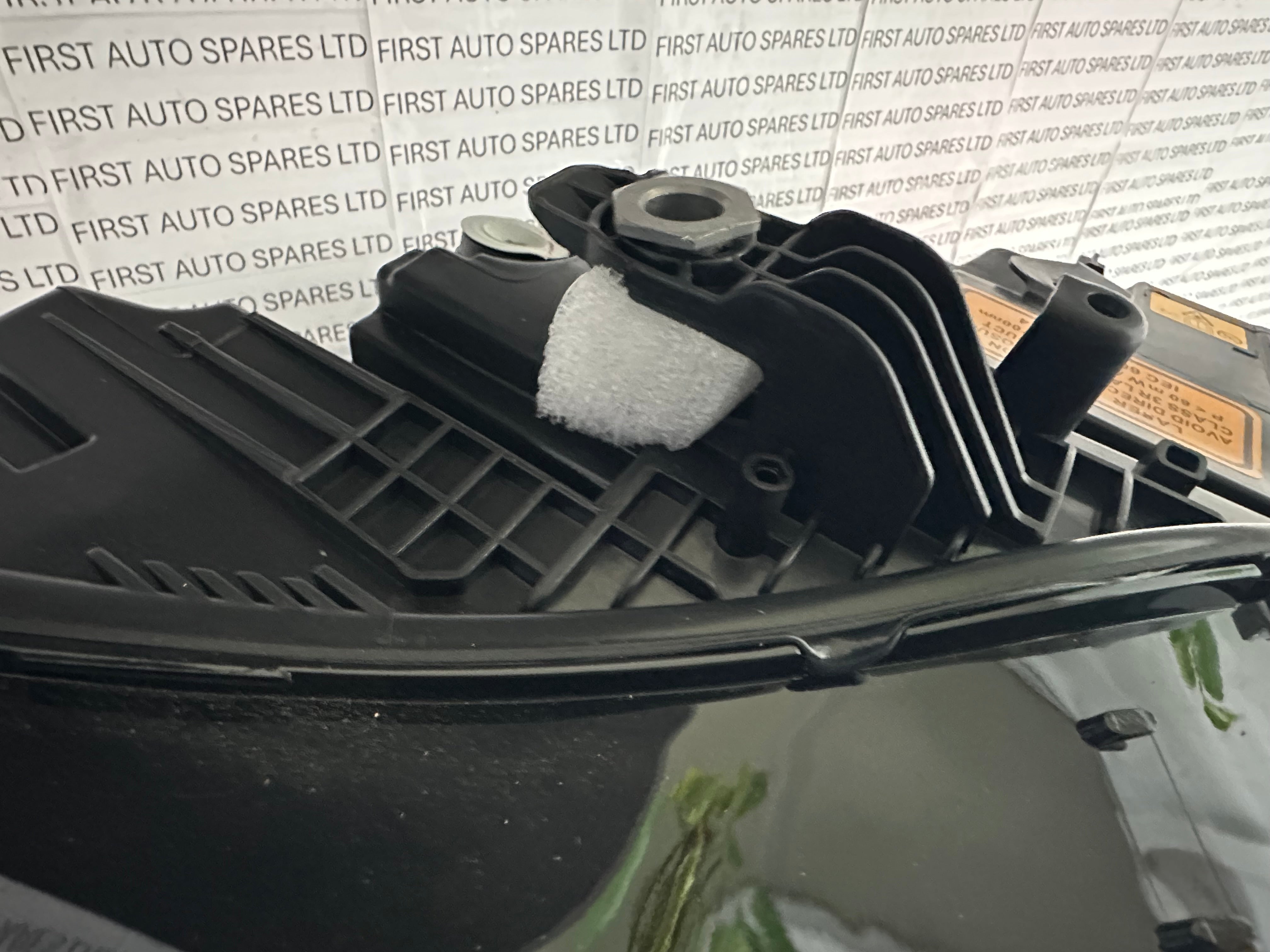 BMW X5 G05 / X6 06 Right Front Laser Light (5A279A8-01, 6002TA0384)