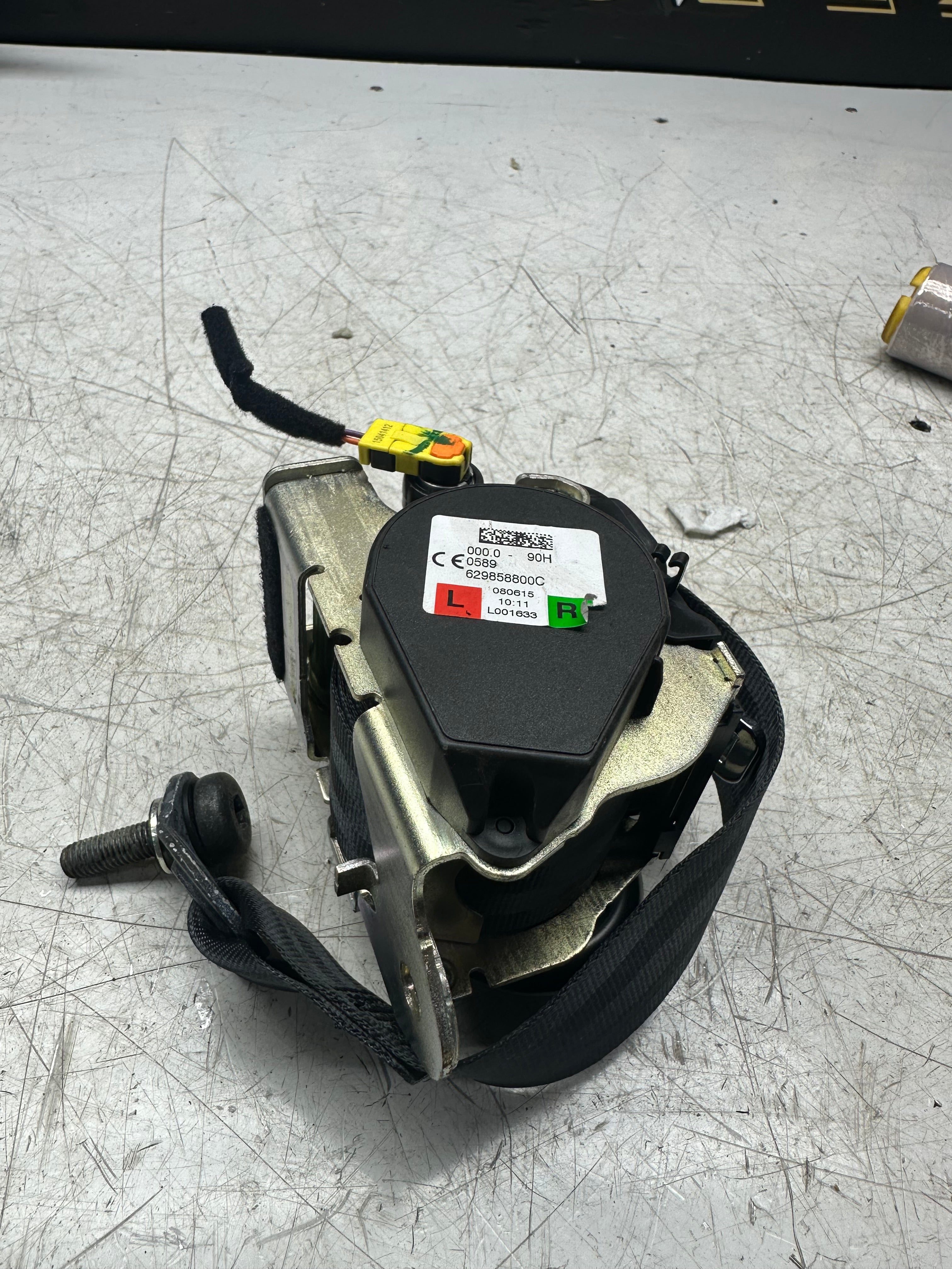 Jaguar XE X760 Rear Seat Belt Left or Right Side 629858800C – 2015–2024