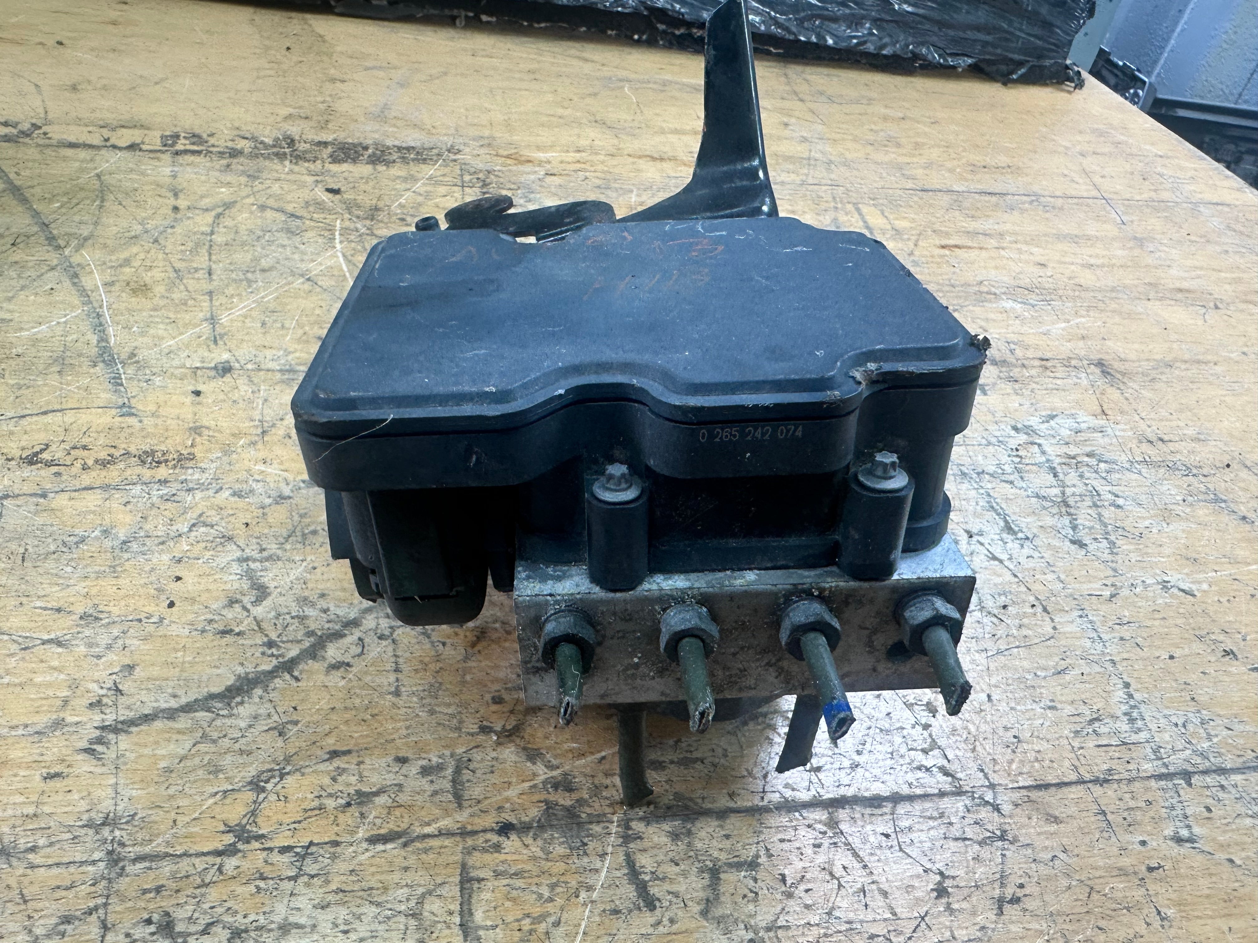 Toyota Auris 2012-2019 ABS Pump (44540-02380)