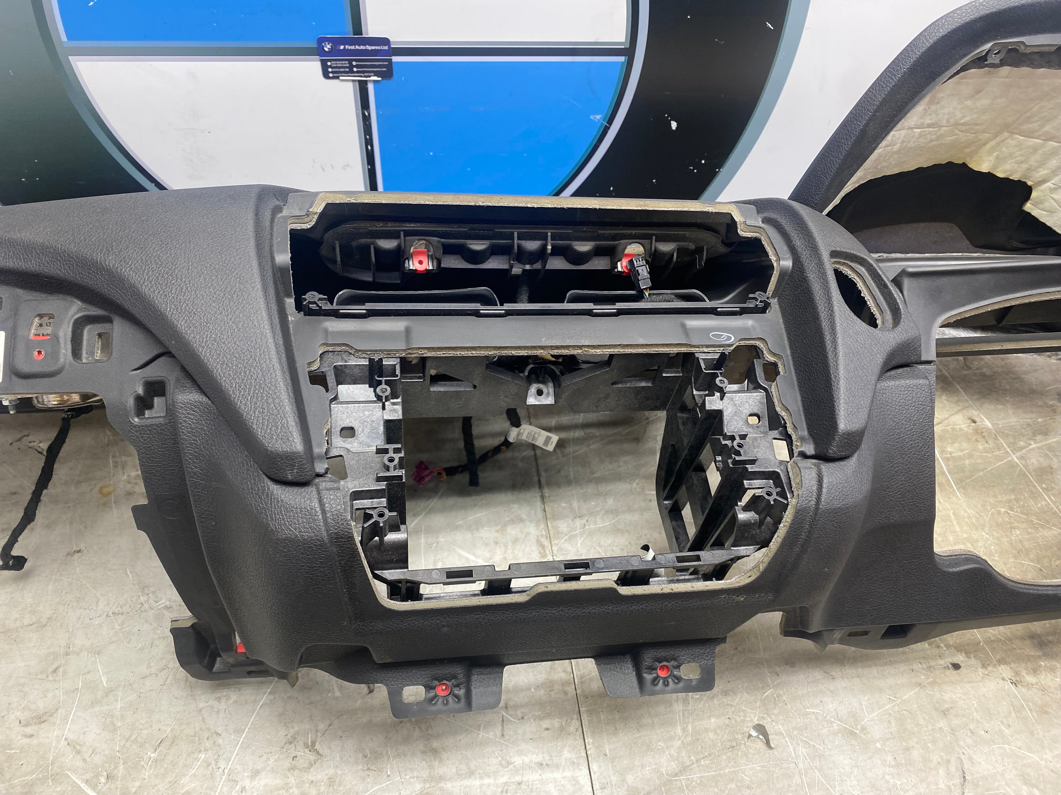 BMW 1 Series F20 / 2 Series F22 Complete Dashboard with Airbags – 2011–2019