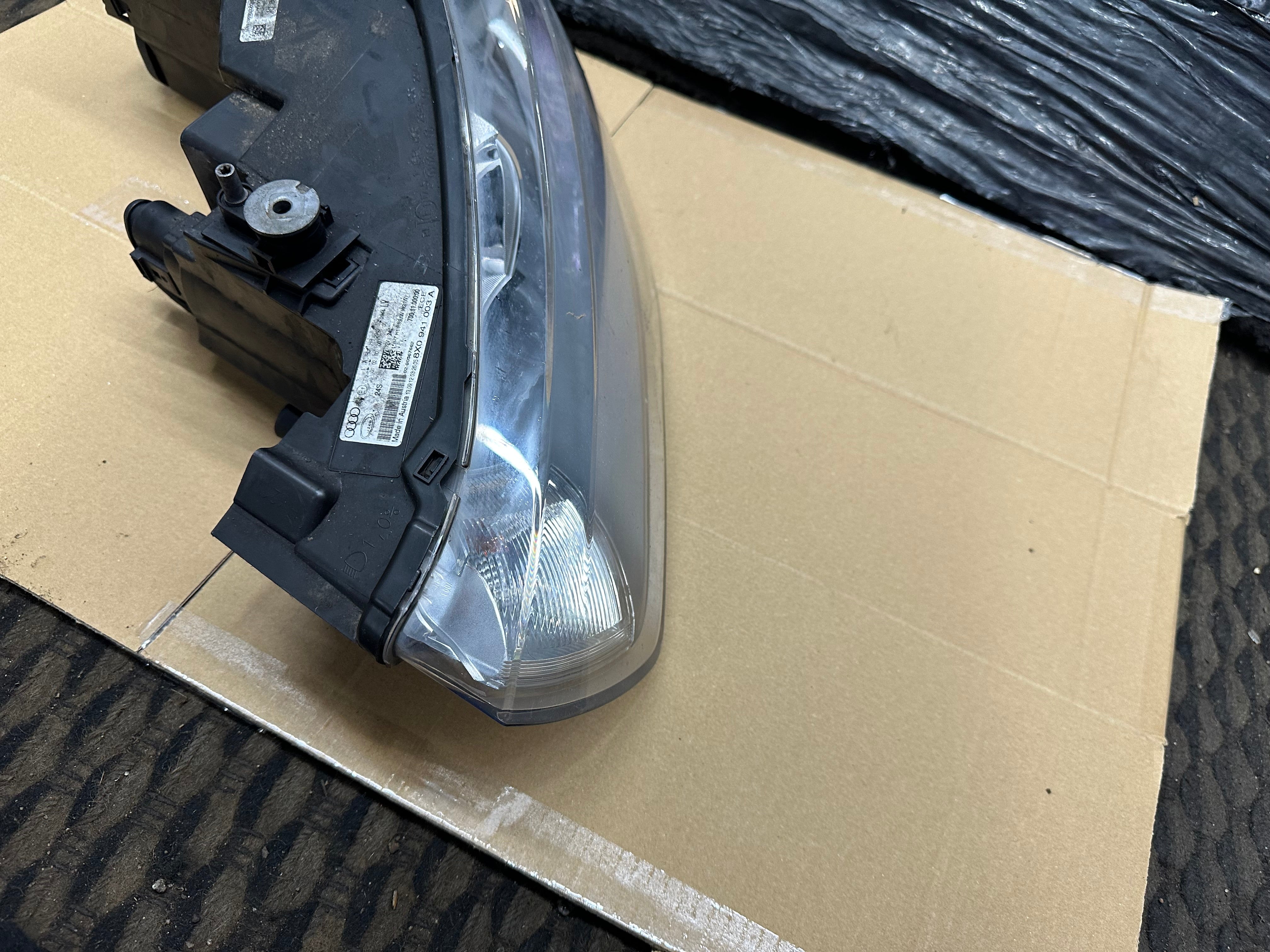 Audi A1 8X 2010–2015 Pre-Facelift Passenger Left Front Headlight (8X0941003A)