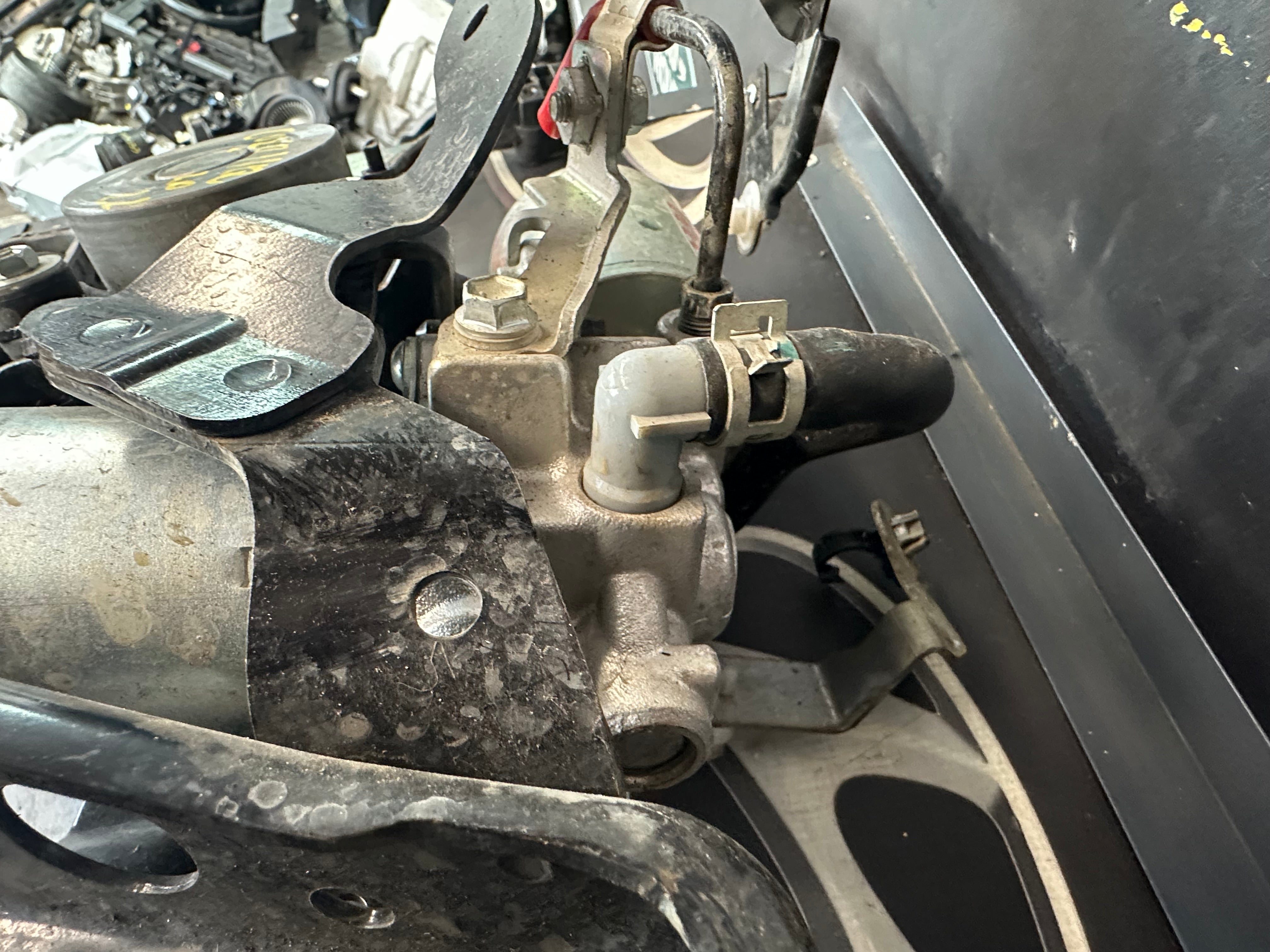 Toyota Corolla Hybrid Brake Booster with ABS (44510-12600, 47070-47080)