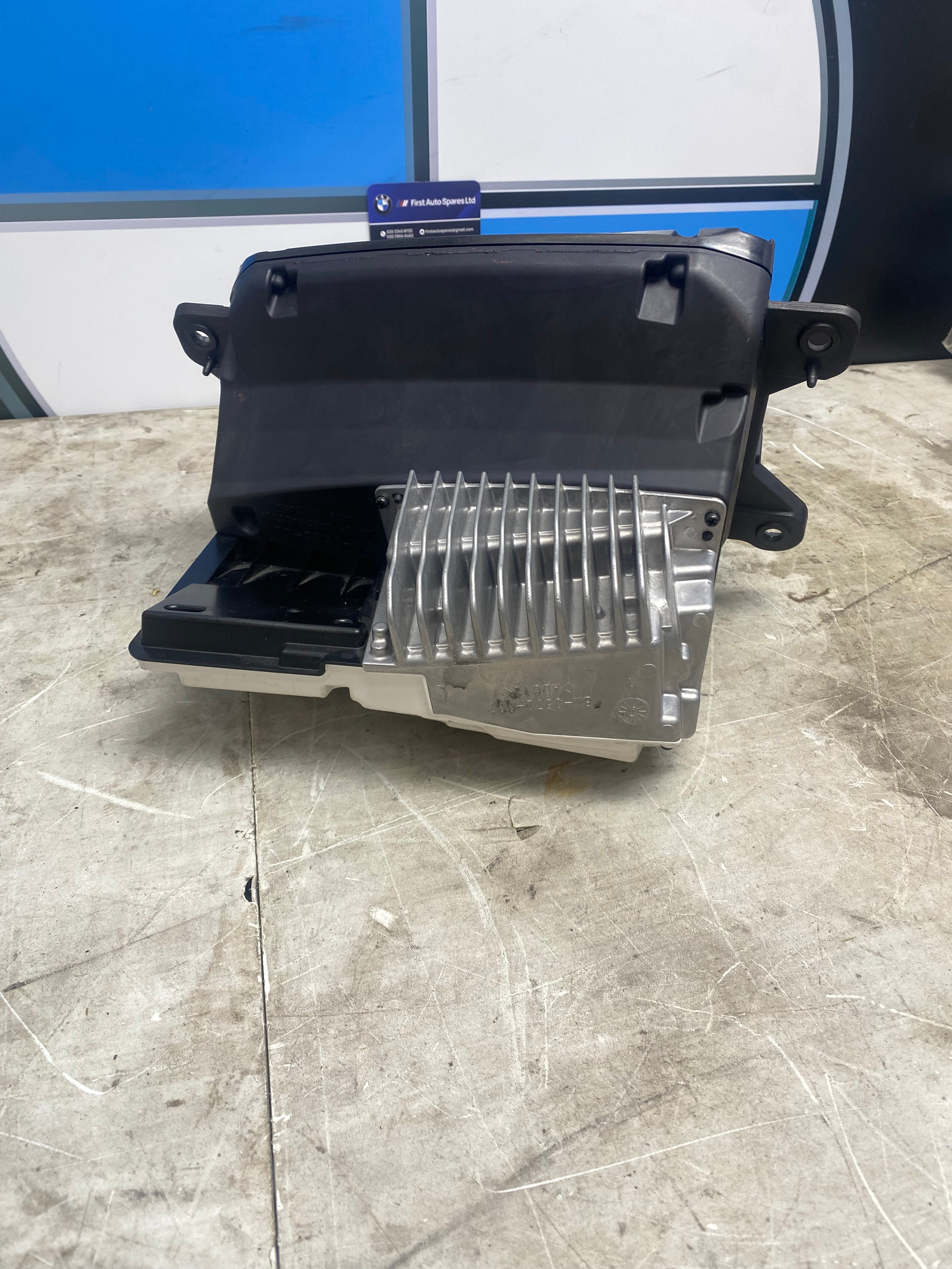 MW 3 Series G20 Head-Up Display (HUD) Unit – 2019–2022
