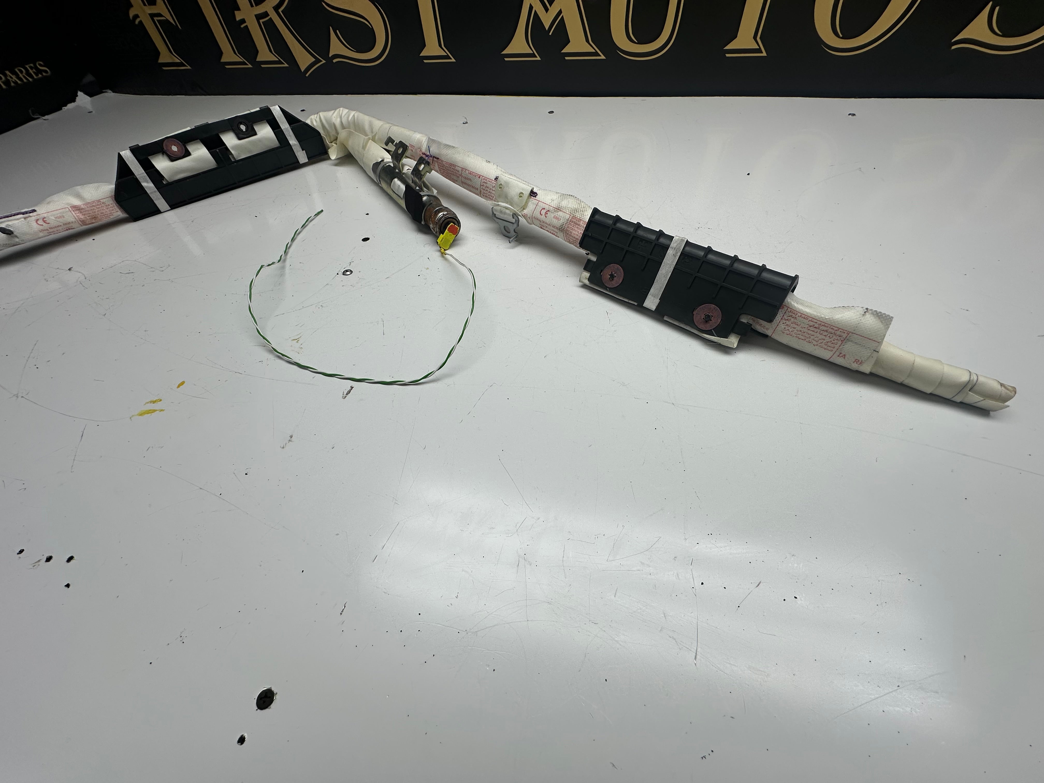 Hyundai i10 & Kia 2016 Right Curtain Airbag Mk2 (85020-89000)