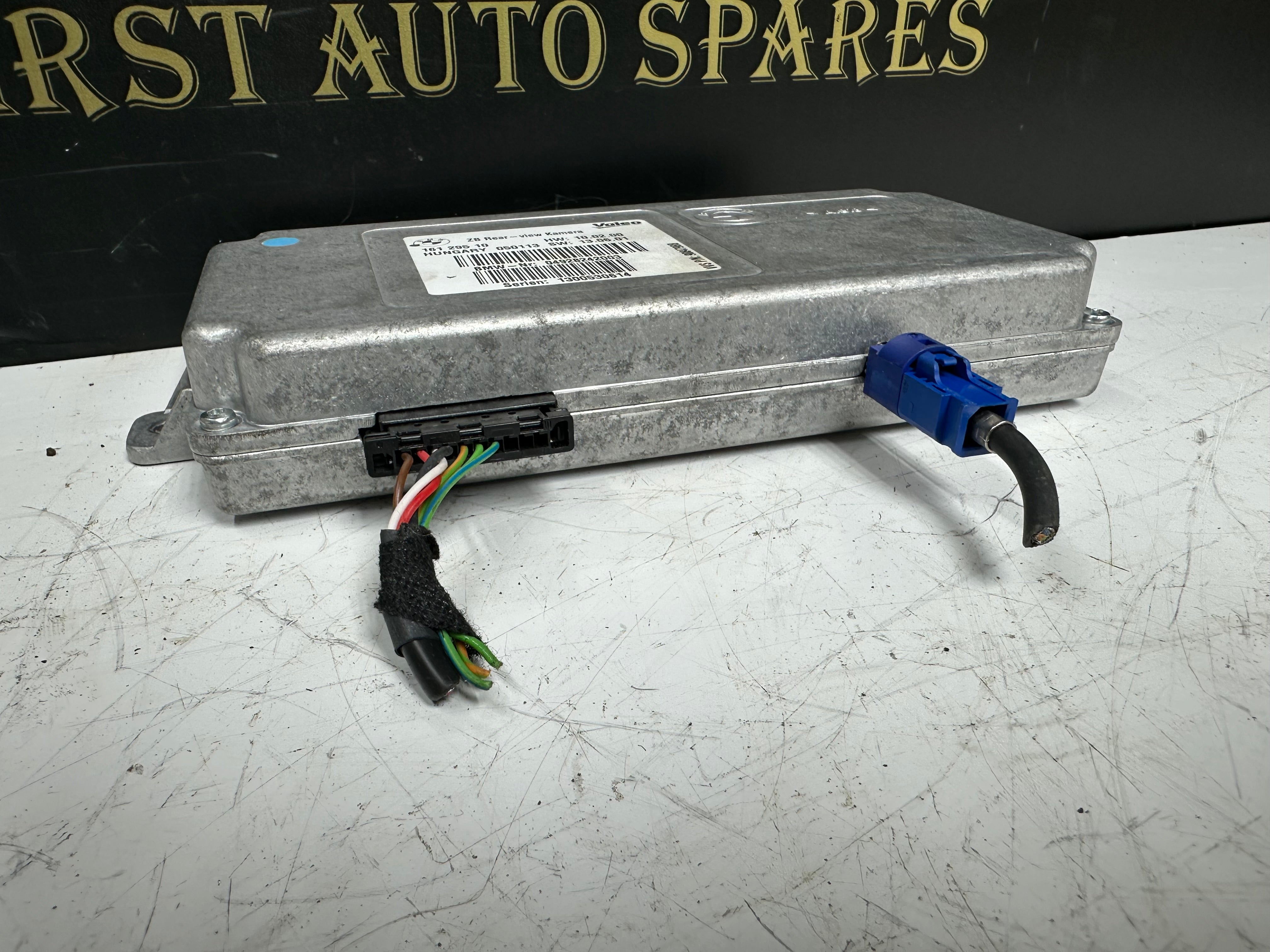 BMW 535i Valeo Rear View Camera Module (04928242003) (161 295 10)