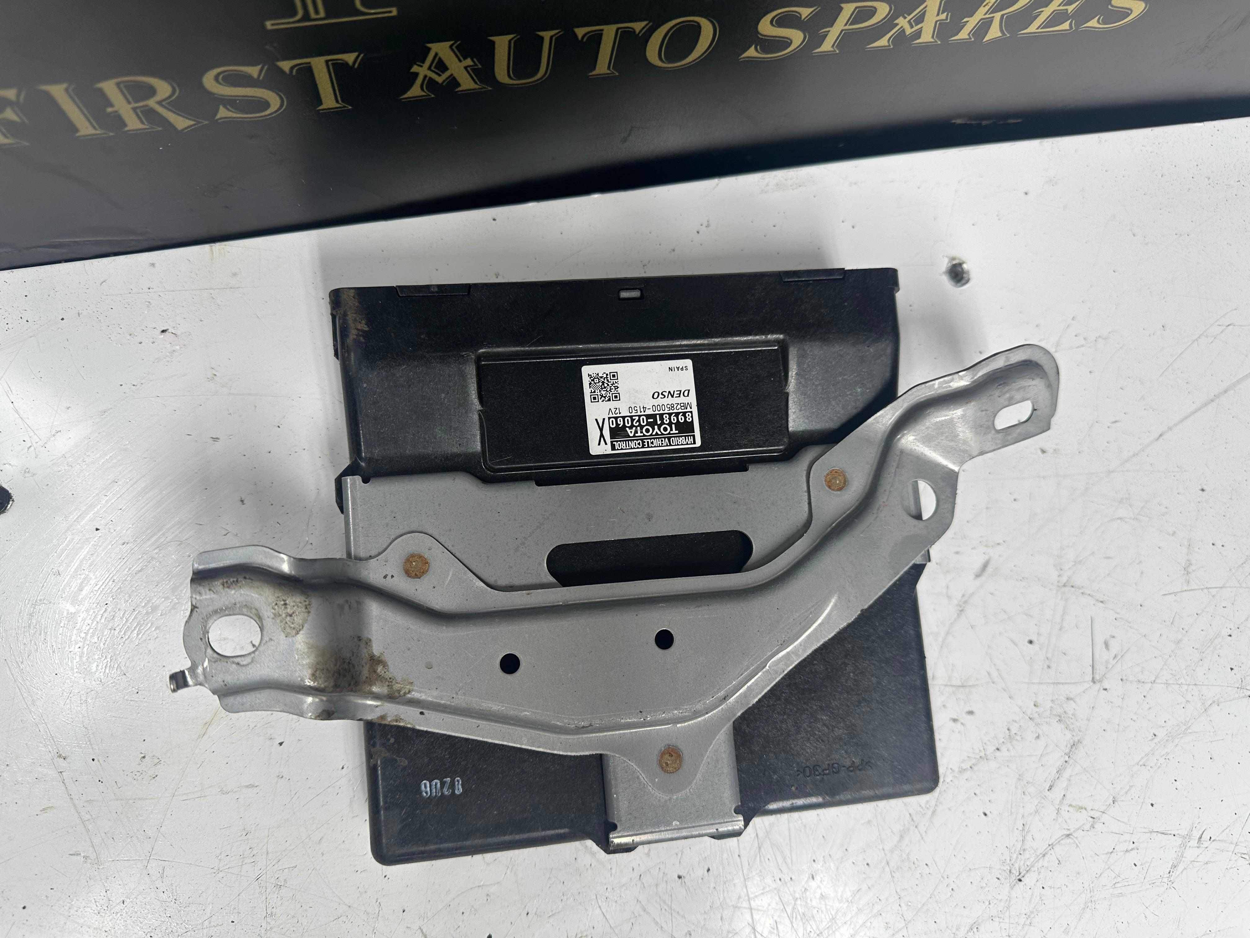 Toyota Auris Hybrid Vehicle Control (89981-02060)(MB285000-4150)