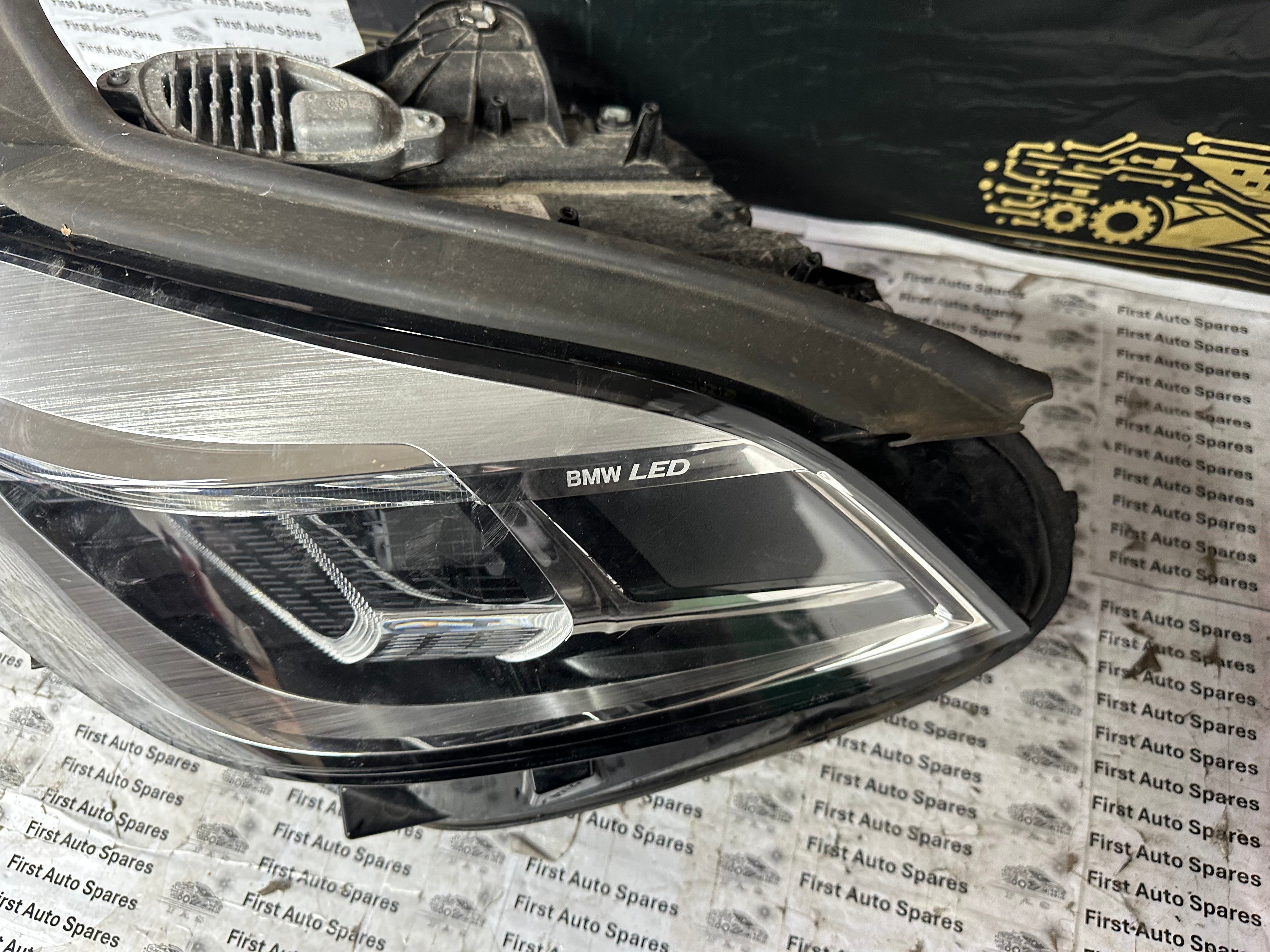 BMW 1 Series F40 LED Headlight Left Passenger N/S (9448097) (90182784)