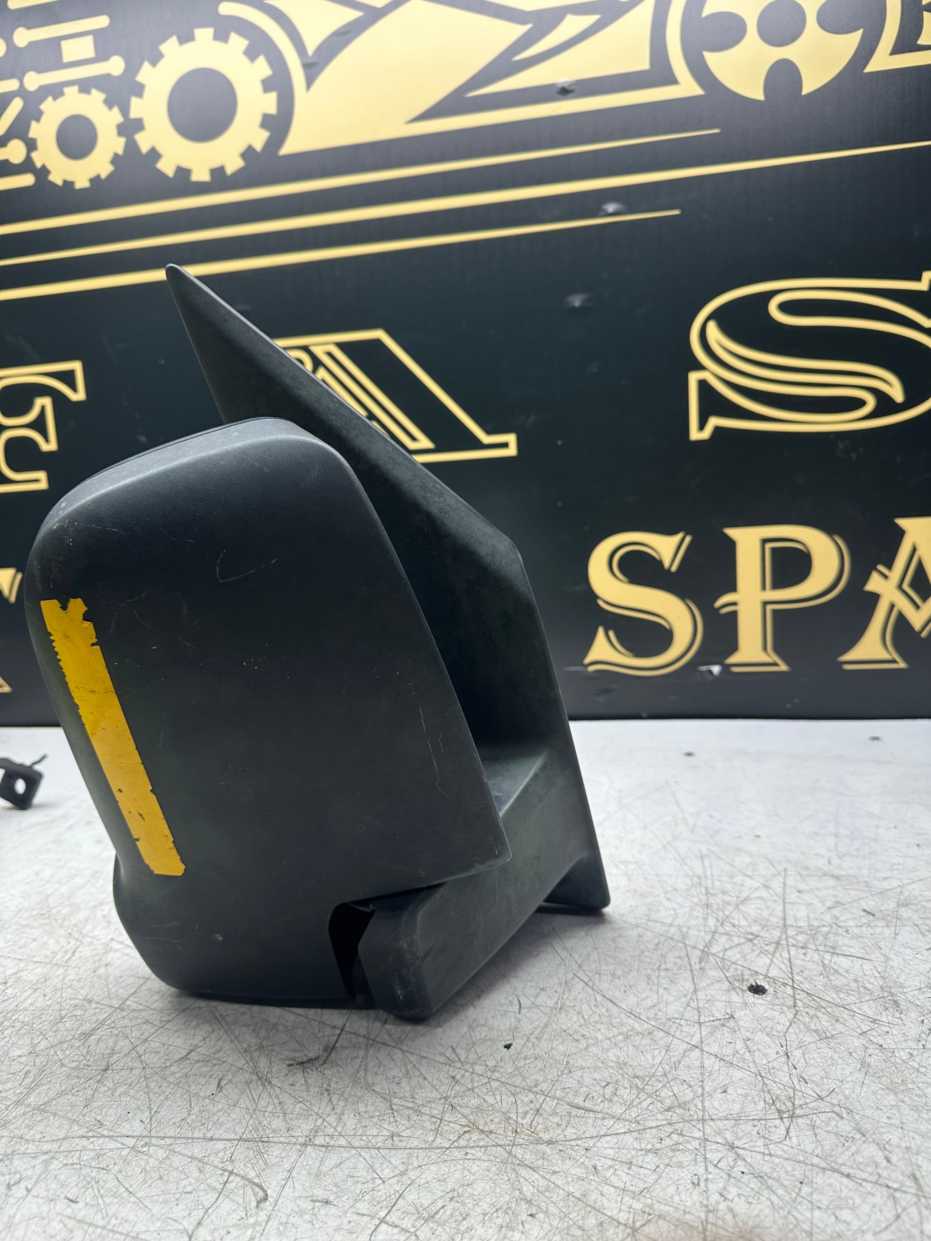 Mercedes Sprinter W907 / W910 Drivers Side Front Wing Mirror (Manual) – A9108103301