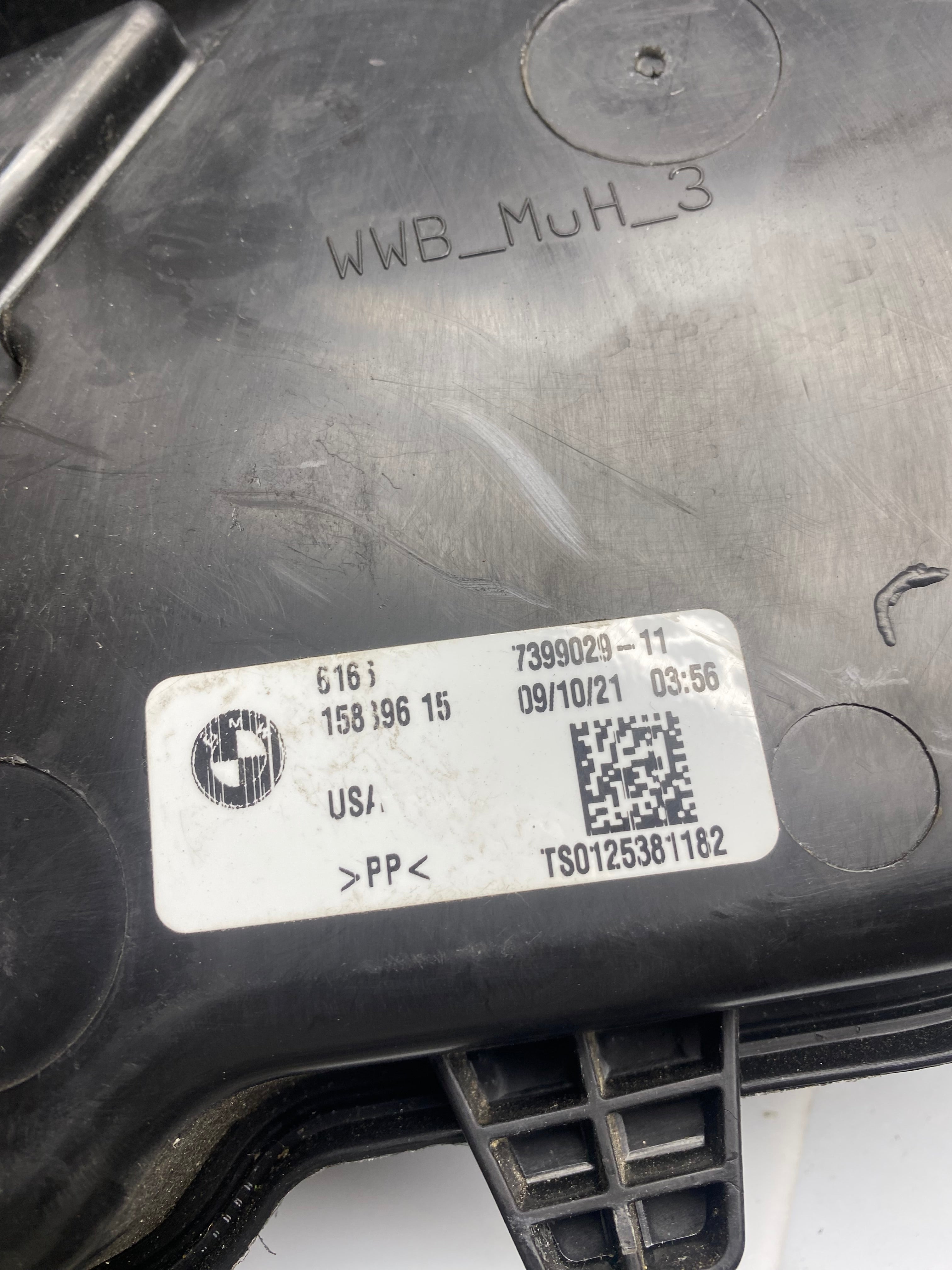 BMW X3 G01 G01 LCI /X4 G02/X3M F97/X4M F98 Windscreen Washer Bottle with Pump Motors (7399029)