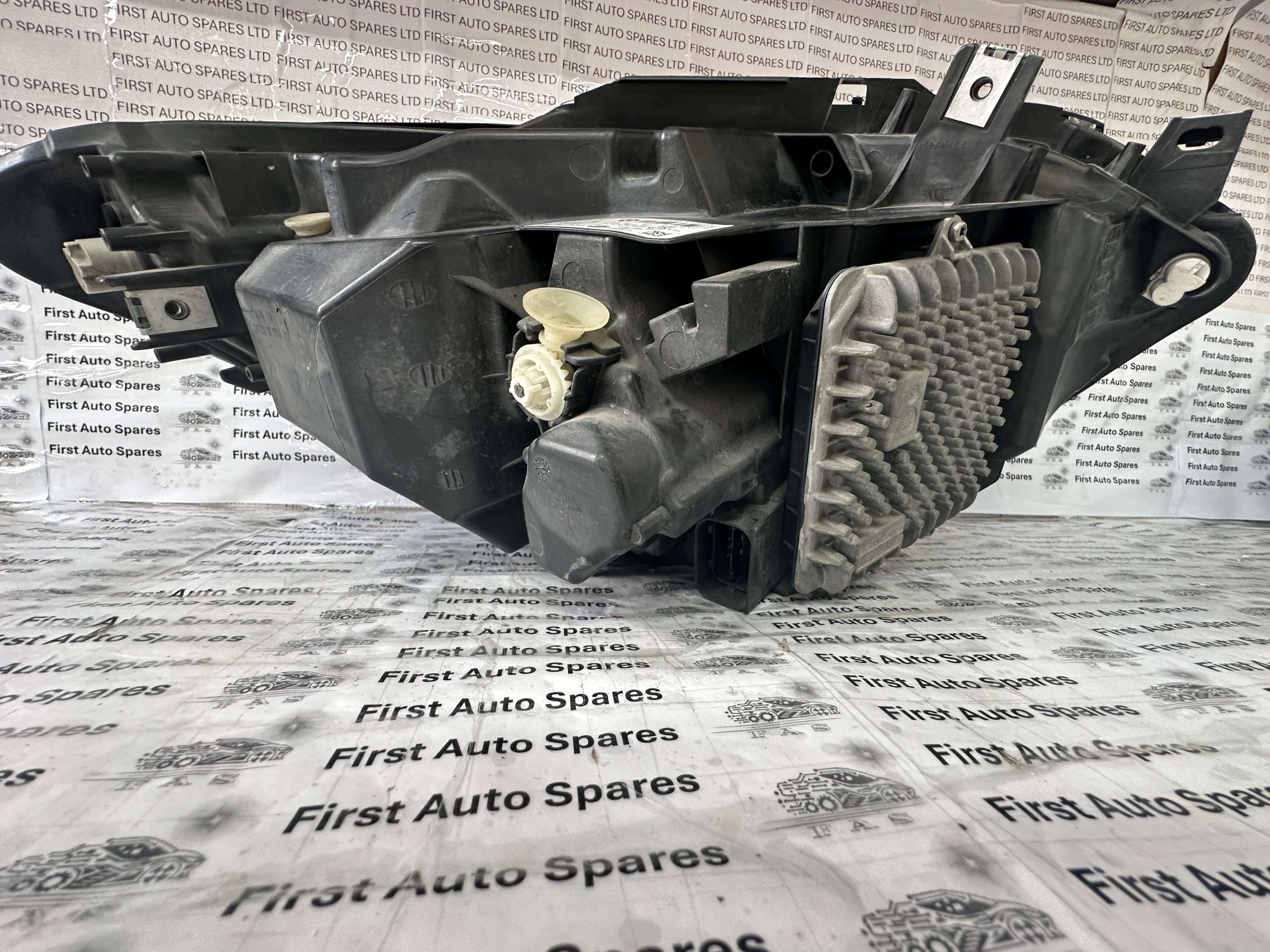 BMW 1 Series F20 F21 Complete Left LED Headlight (7414143-05)