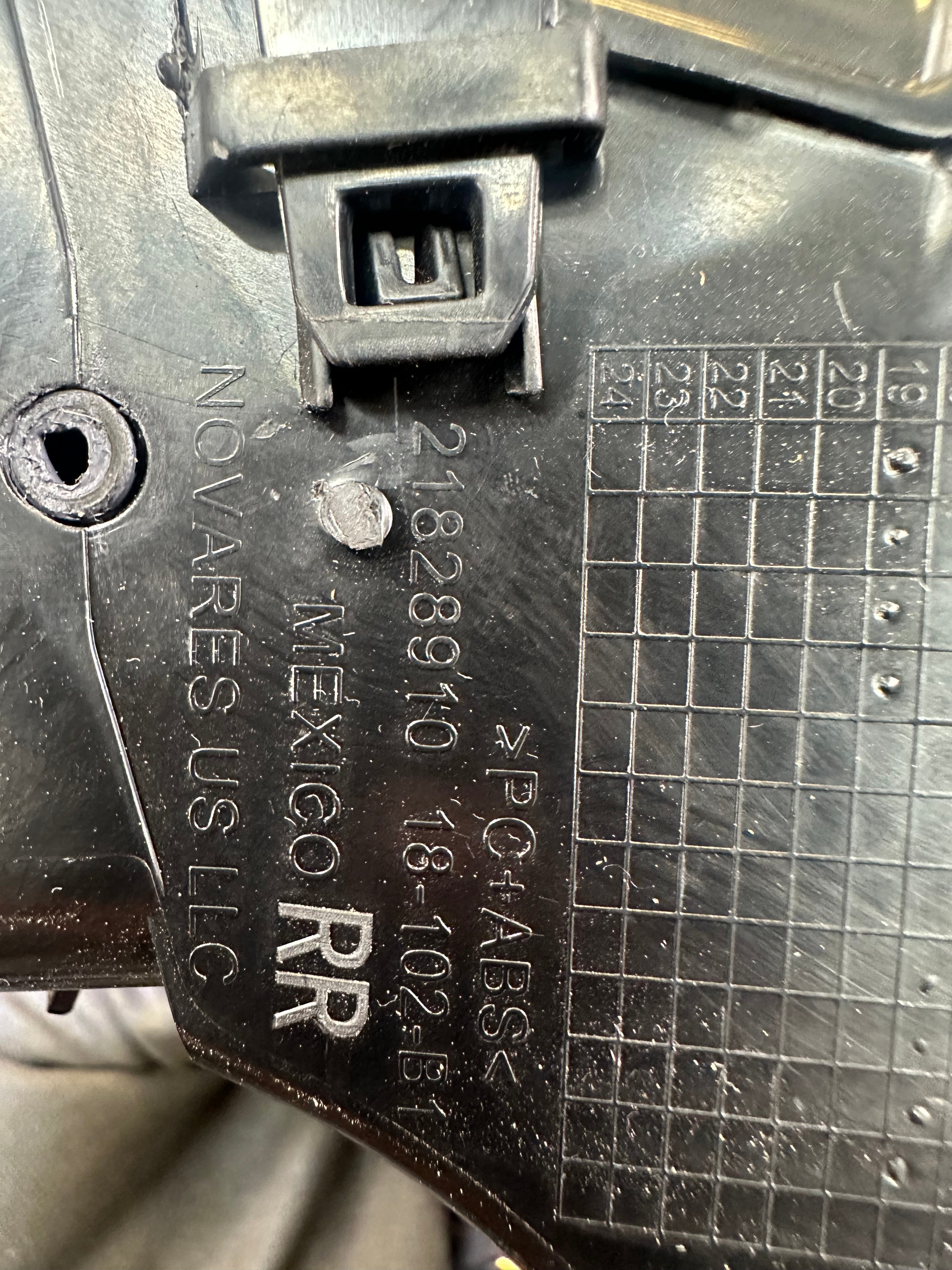 BMW X5 Series G05 2019-2023 Air Vent Right Driver Side Front (21828910) (939947112)