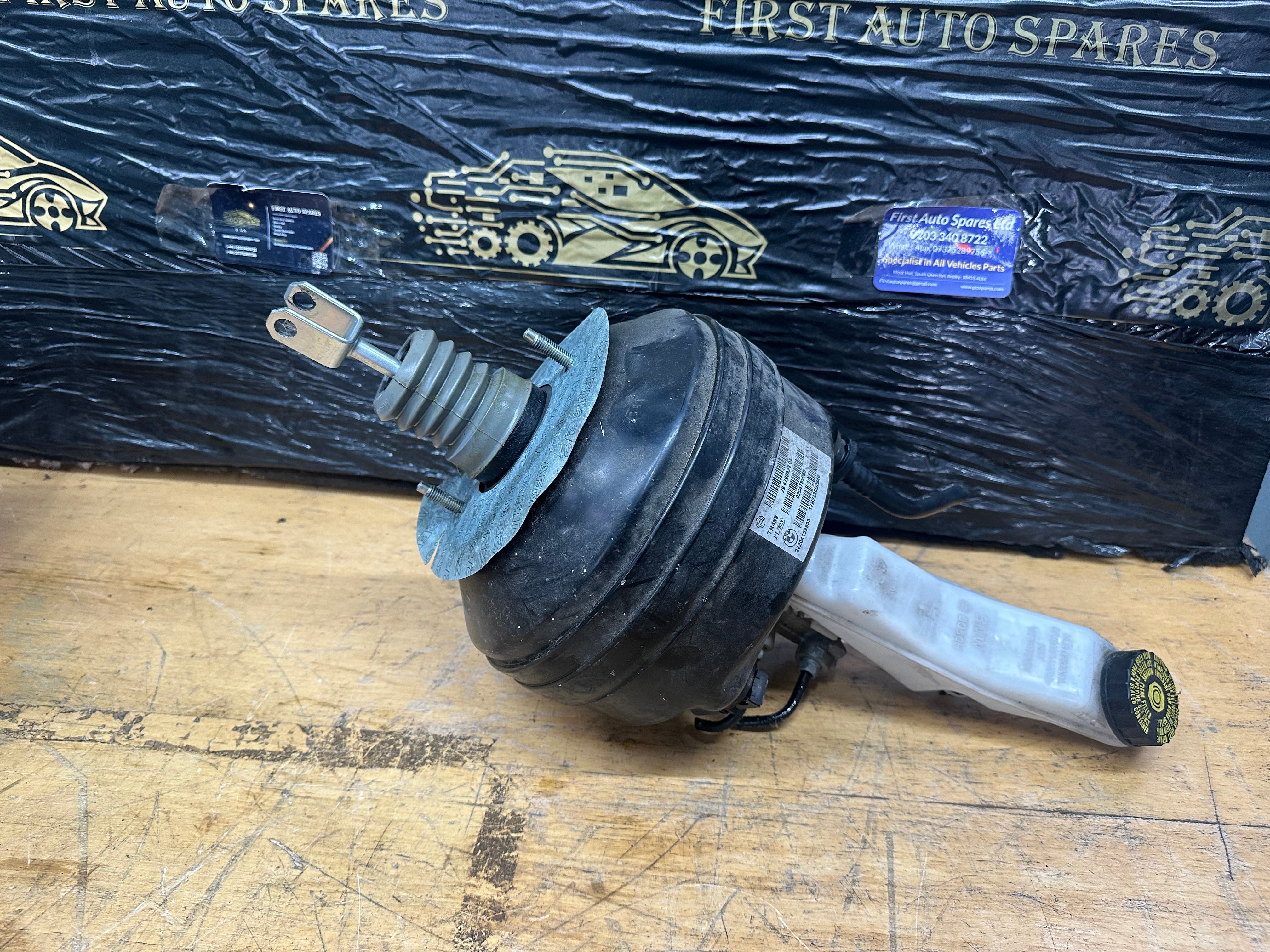 BMW i3 Series Brake Master Cylinder Servo (6799928-04)