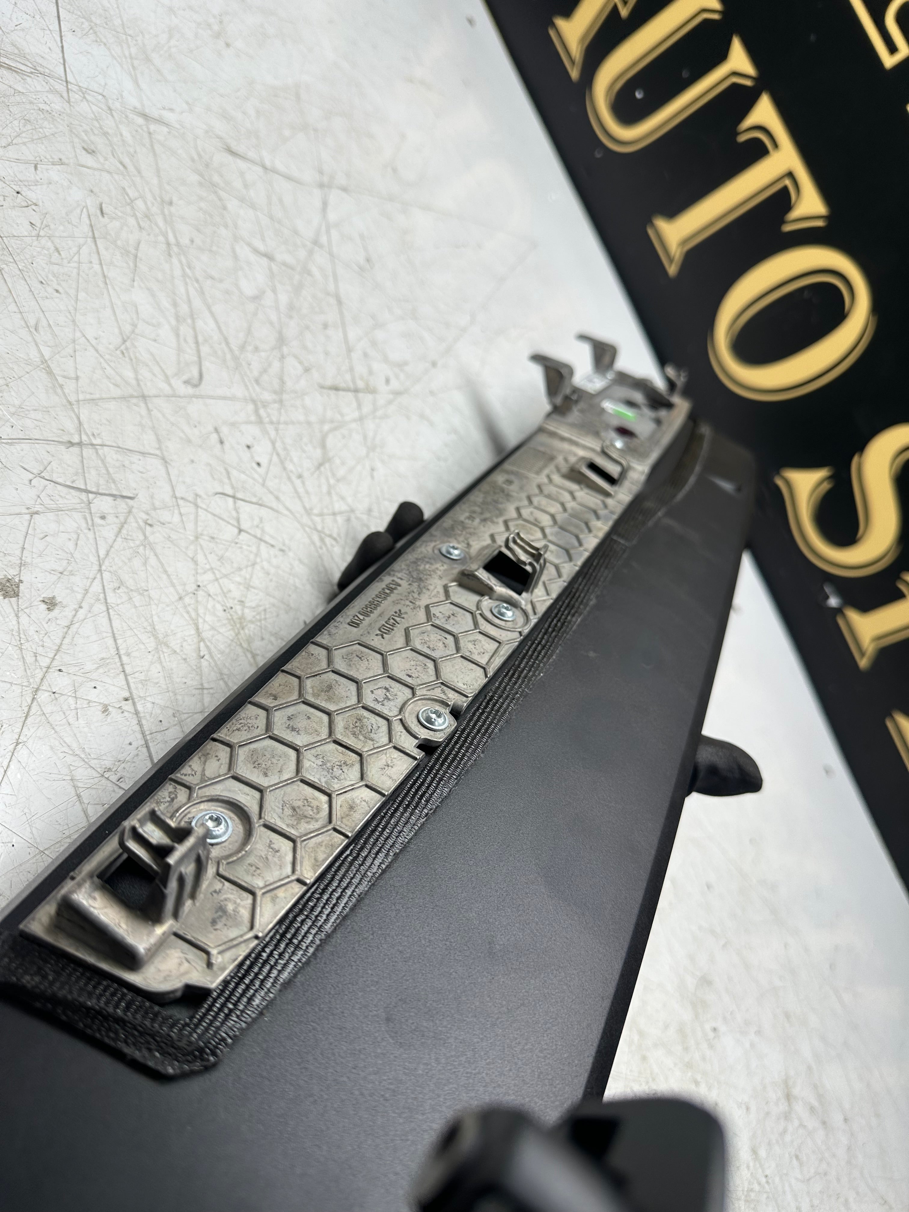 BMW 3 Series G21 Navi Multimedia Display Screen RHD (5A6D1E1)