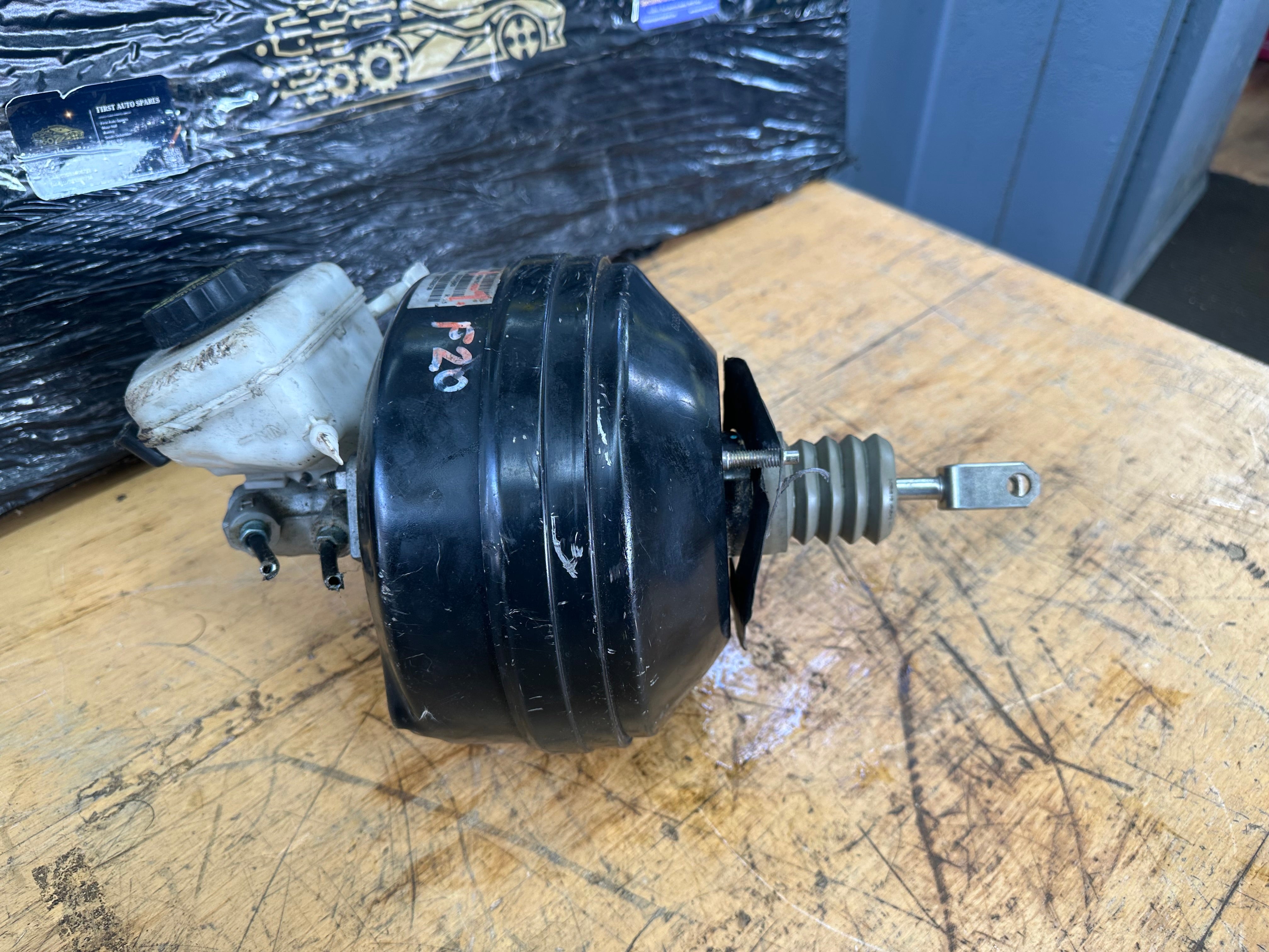 BMW 1 3 Series F30 F31 F20 F21 Brake Servo & Master Cylinder (6798419 04)