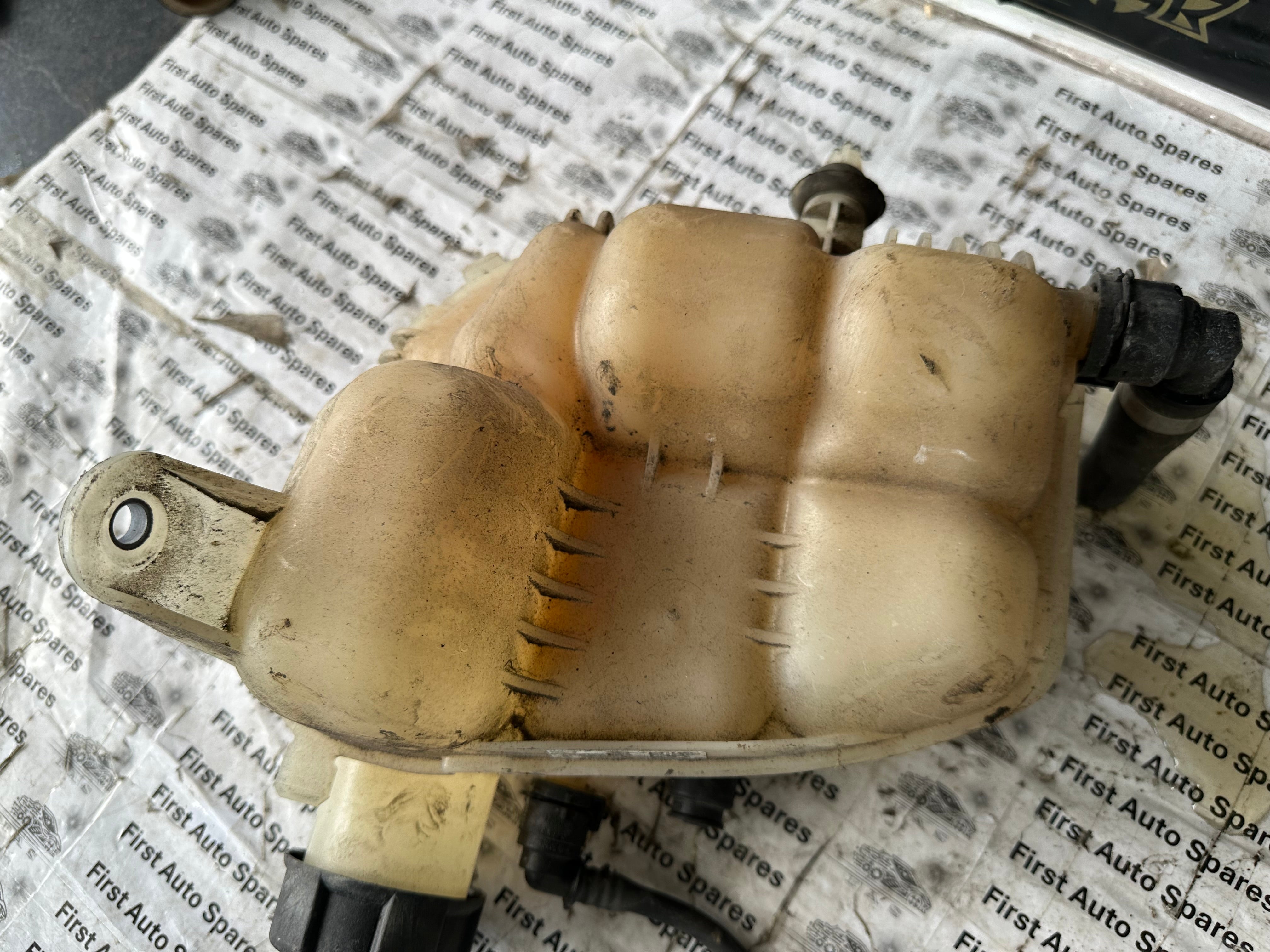 Mini F60 & BMW 1 Series F40 Coolant Expansion Tank (8687503 02)