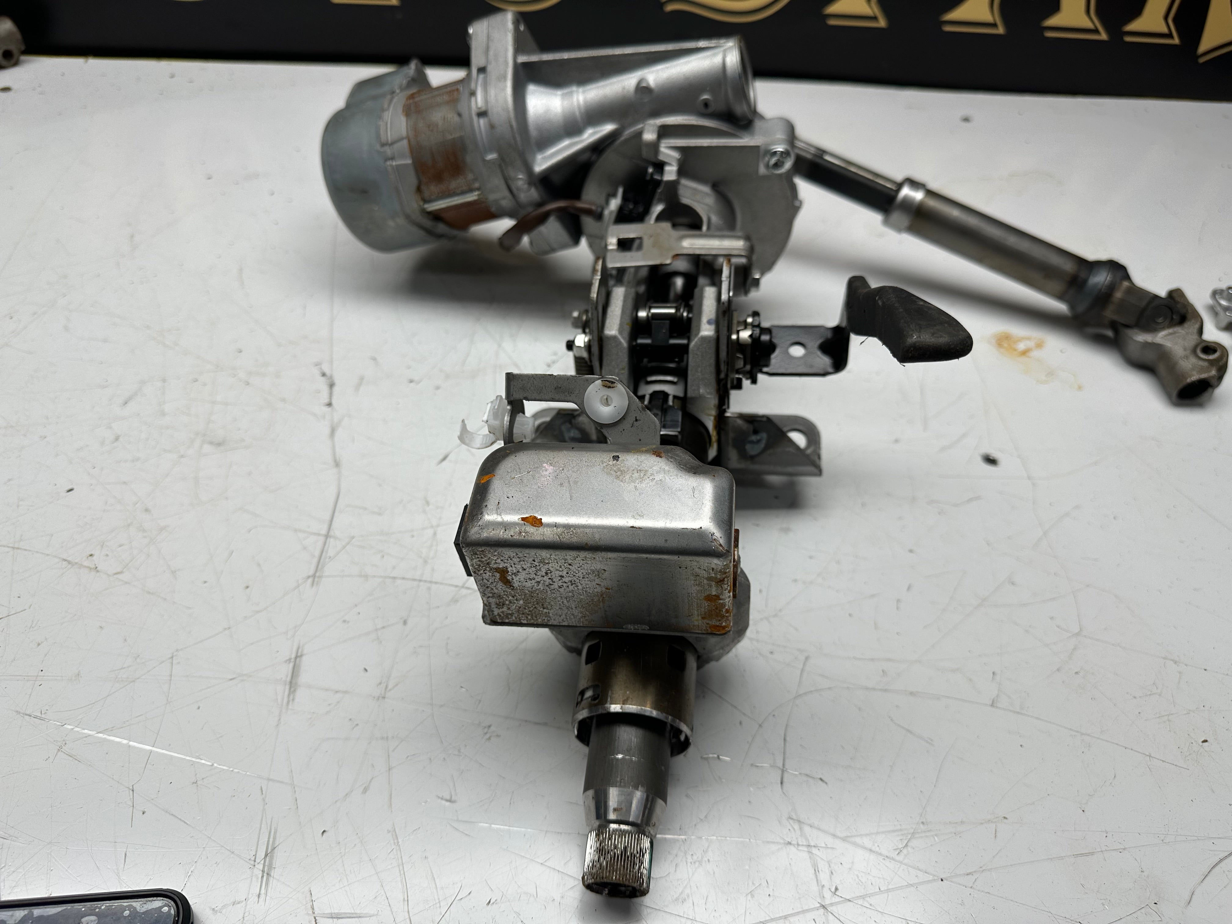 Toyota Corolla Hybrid Power Steering Column 2018–22 (45250-02P70) (89650-12L40)