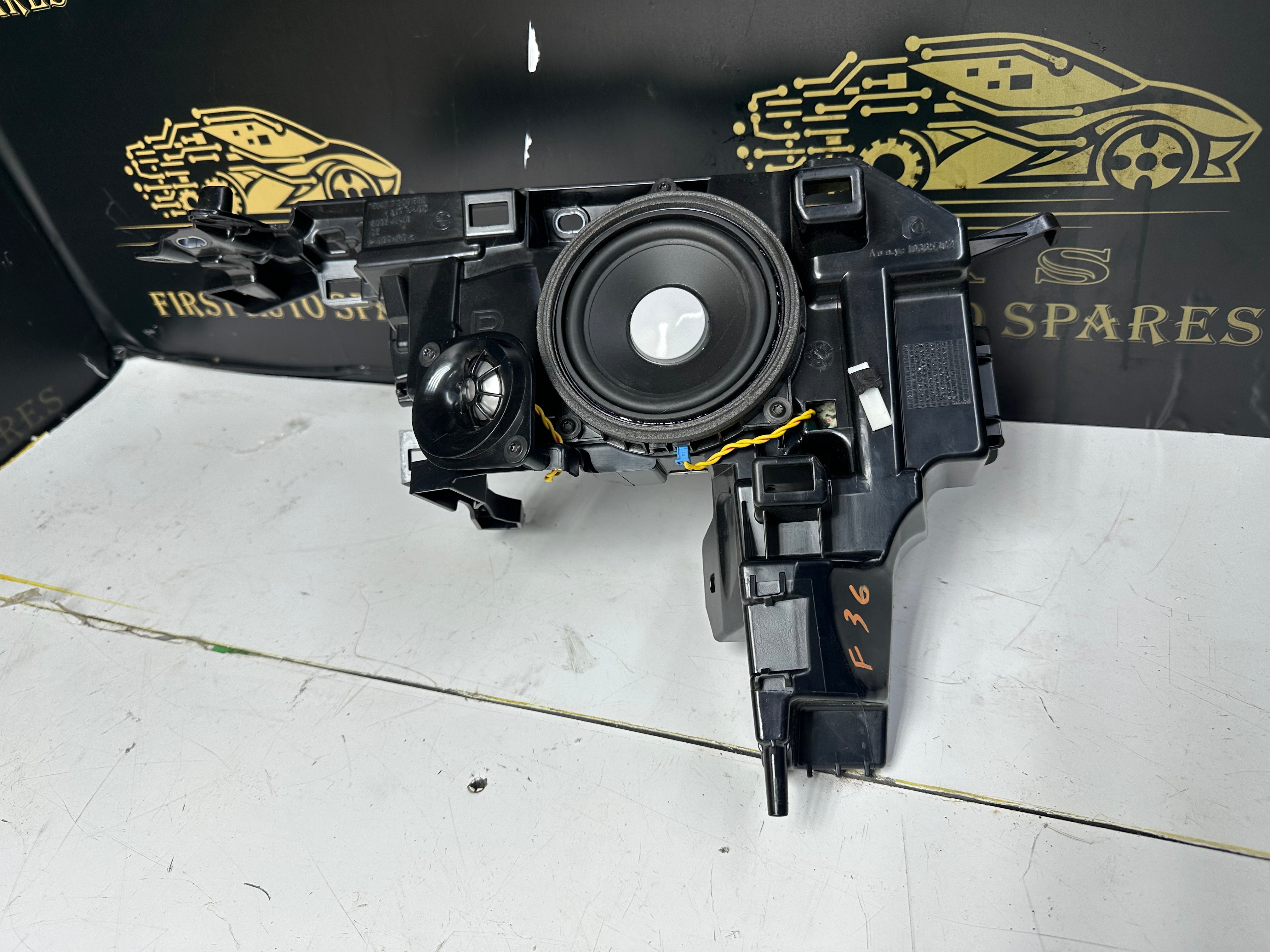 BMW 4 Series F36 Rear Stand Trunk Right Side (51477309530)