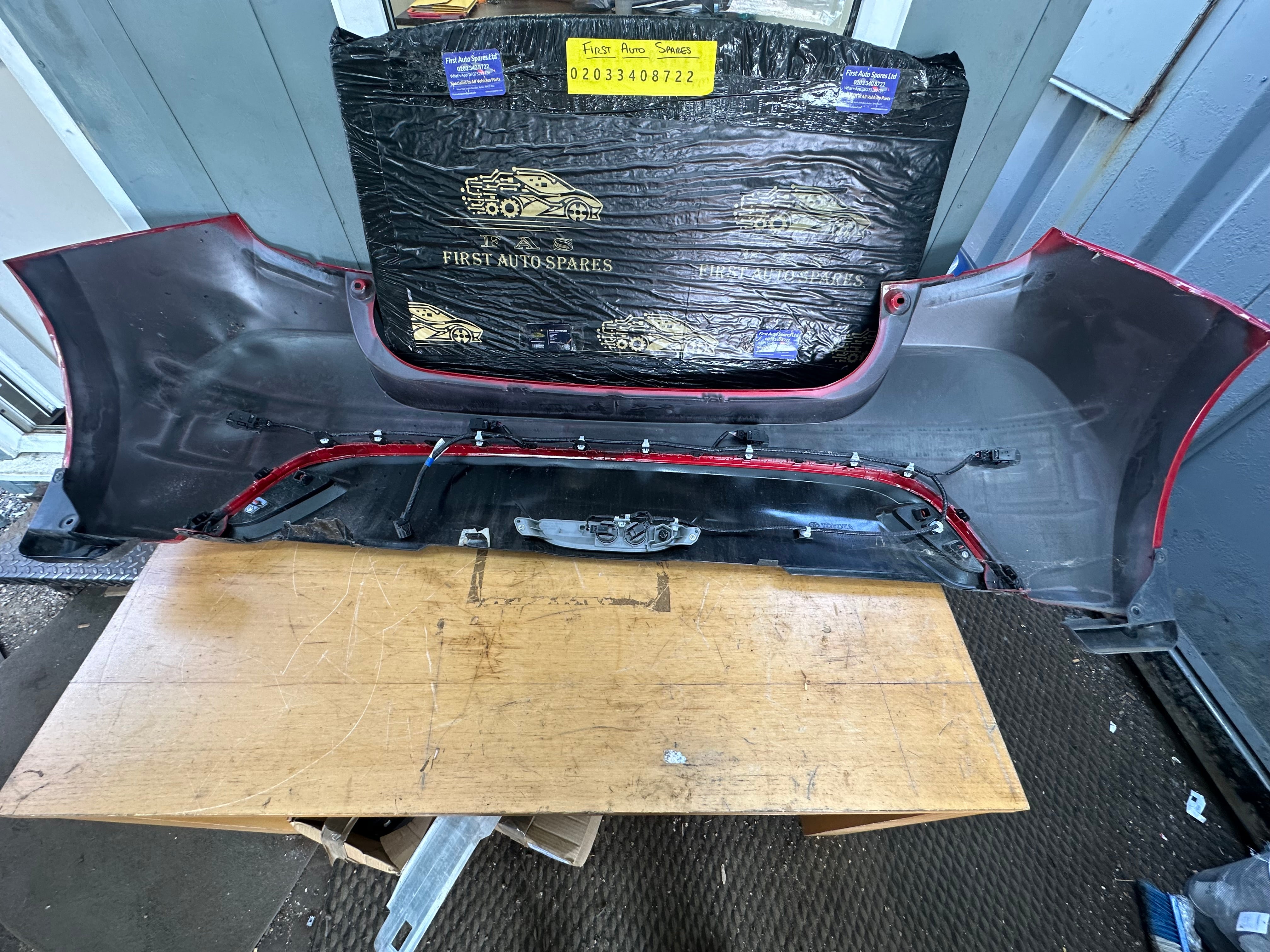 Toyota Yaris / Mazda 2 2020–2025 Rear Bumper with Parking Sensors