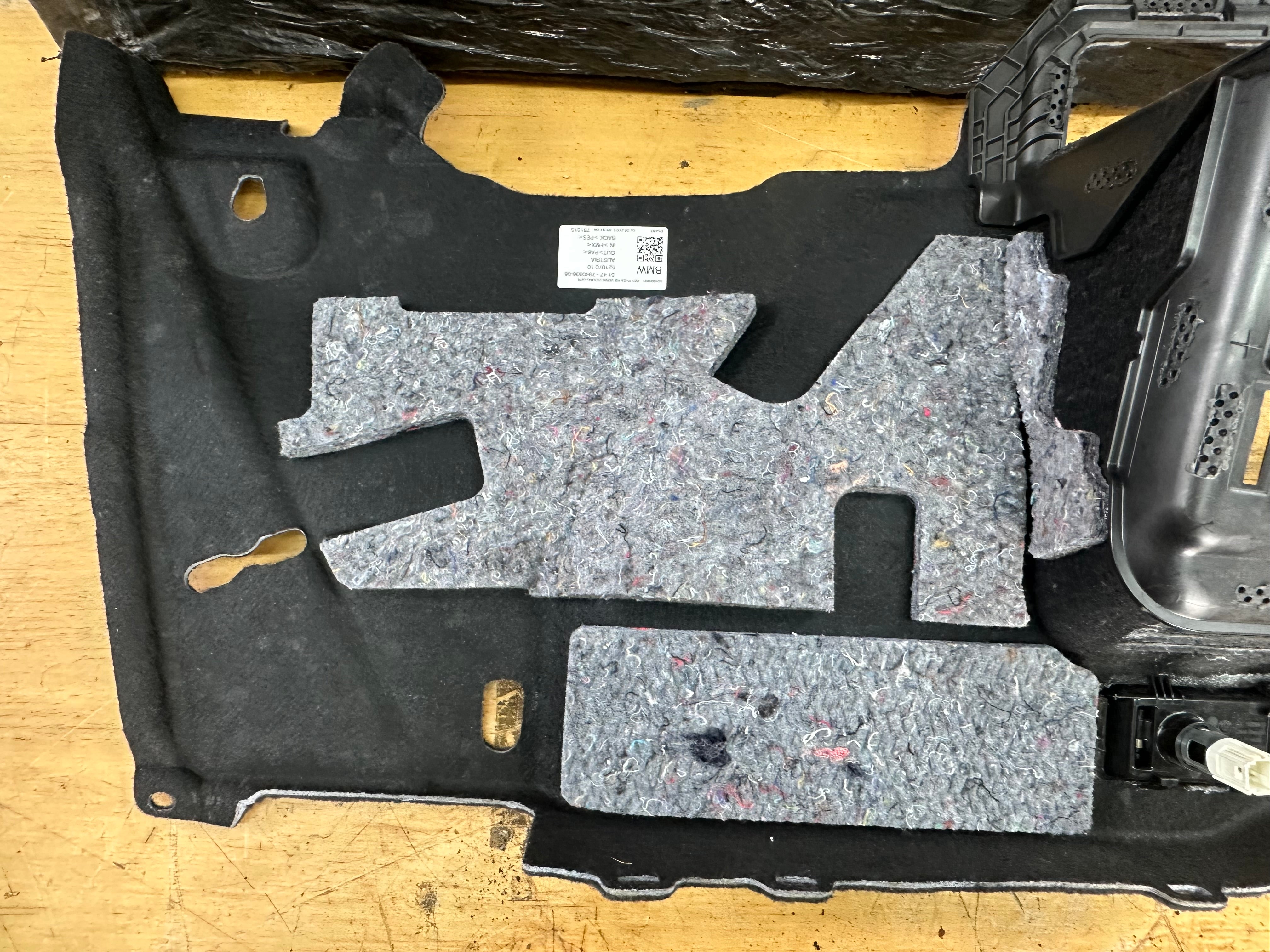 BMW 3 Series G21 330e 2022 Trunk Trim Right Side (7940936)