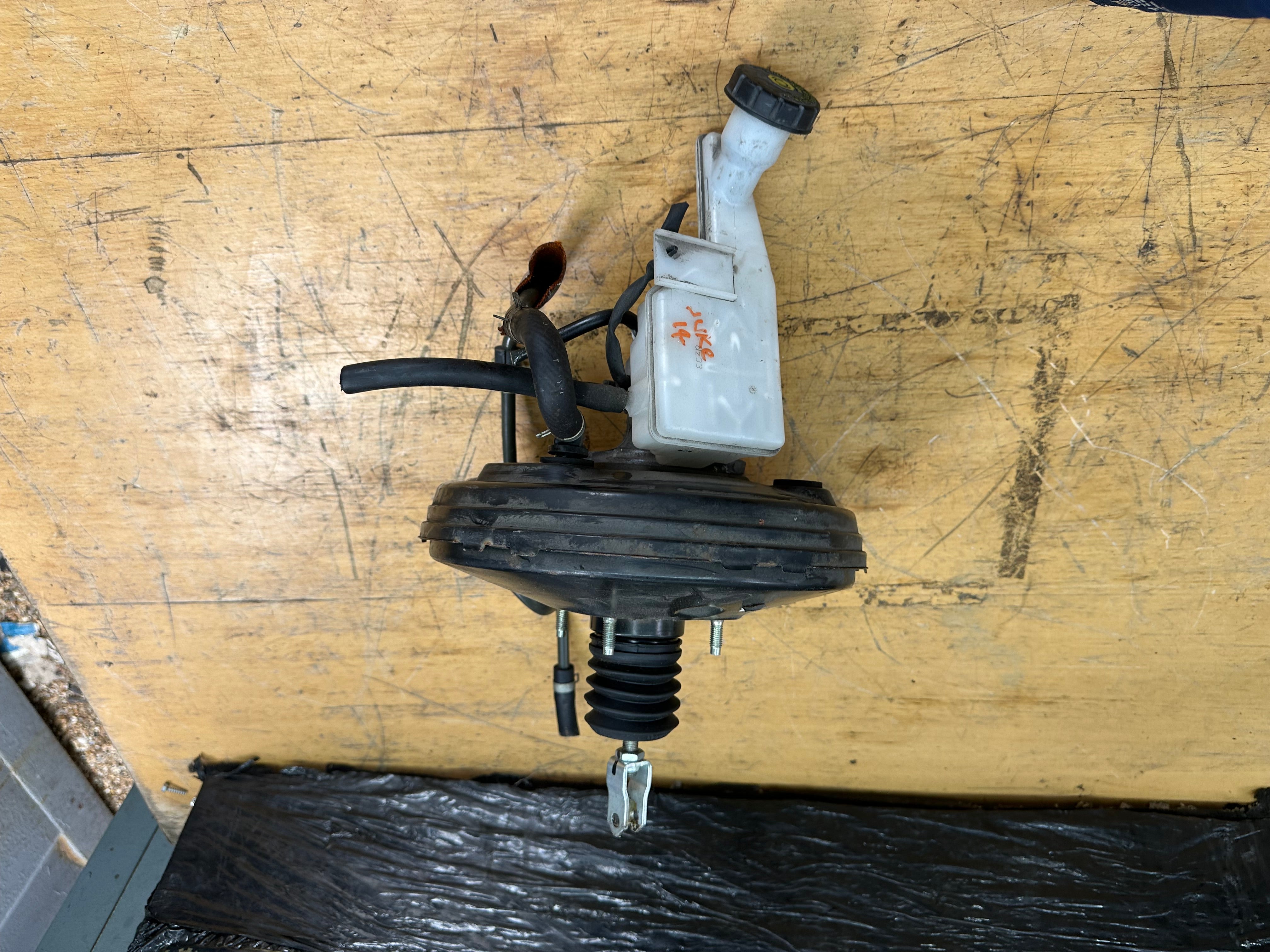 Nissan Juke 2014–2019 Brake Servo with Master Cylinder (46007 1KW2B)