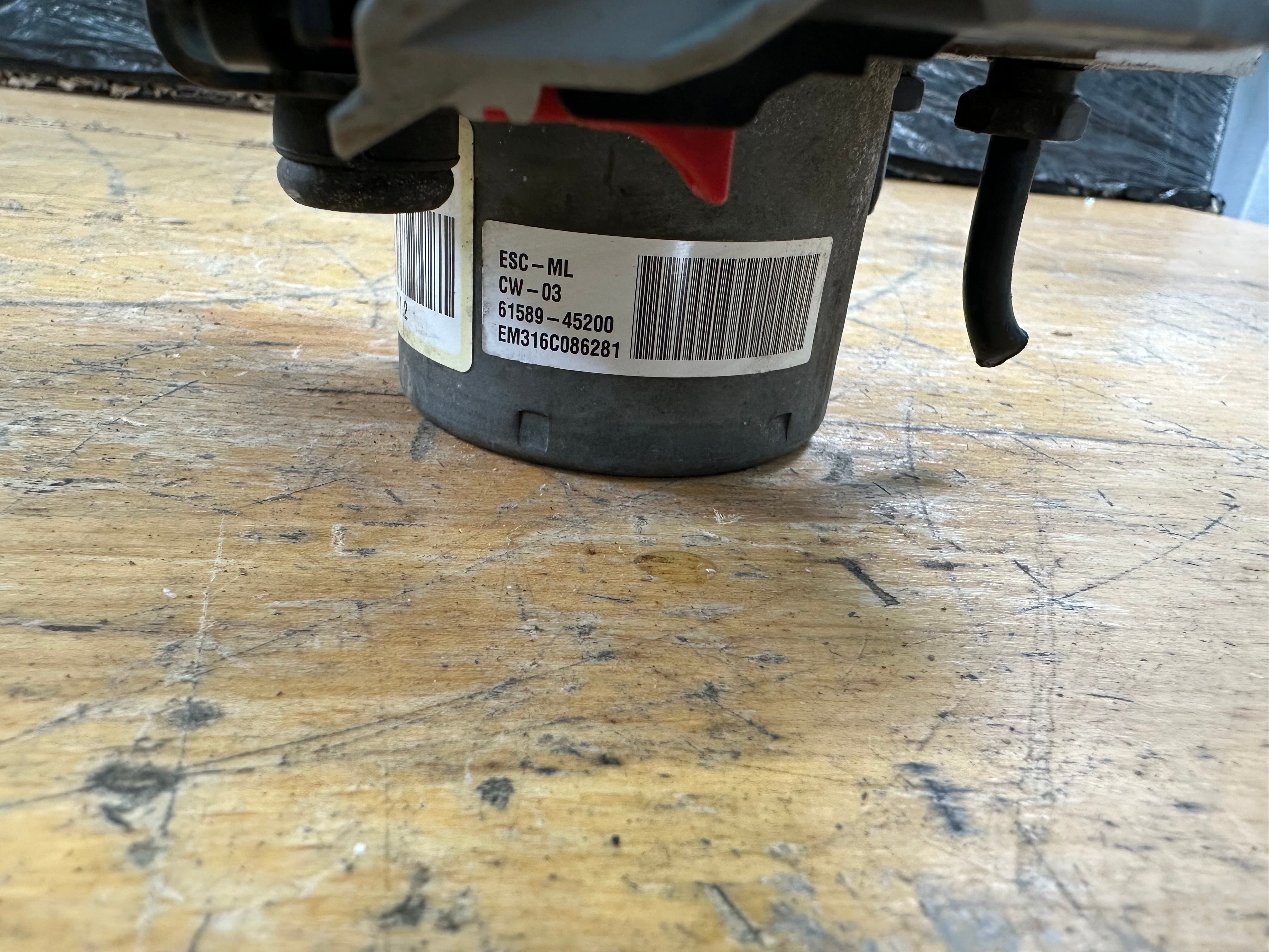 Hyundai i30 2016 ABS Pump Controller Modulator (58900-A6730)