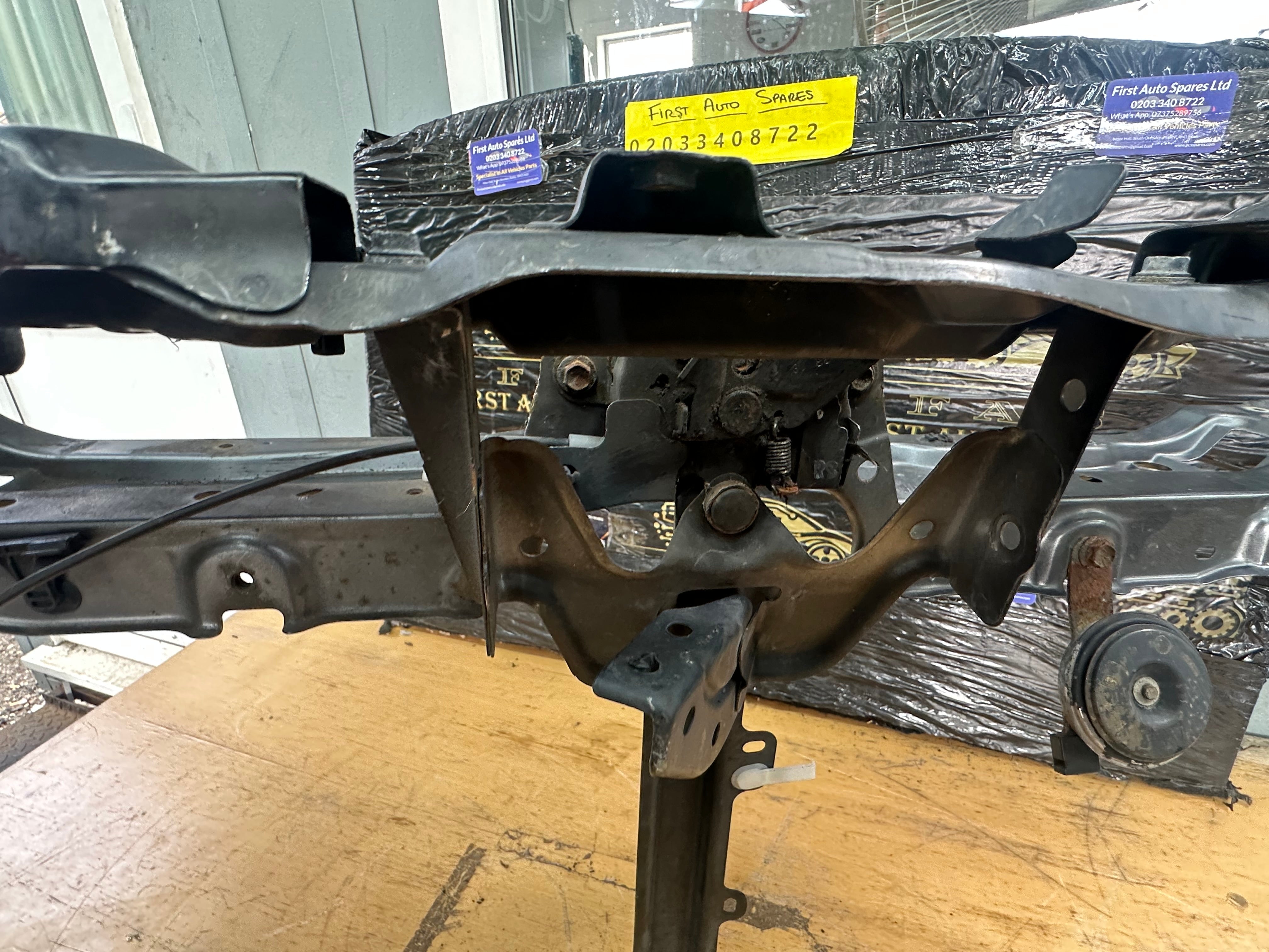 Toyota C-HR 2019 Front Top Slam Panel