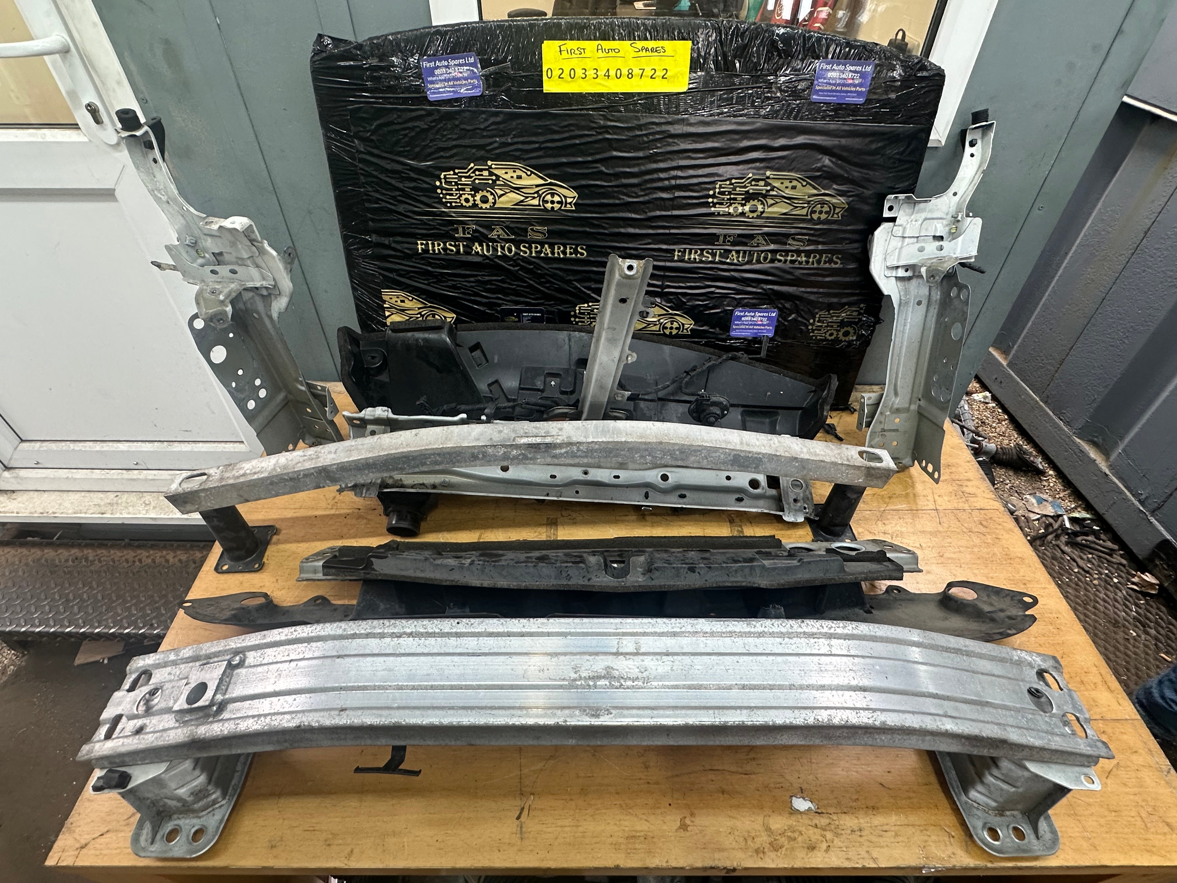 Toyota C-HR 2020 Complete Slam Panel