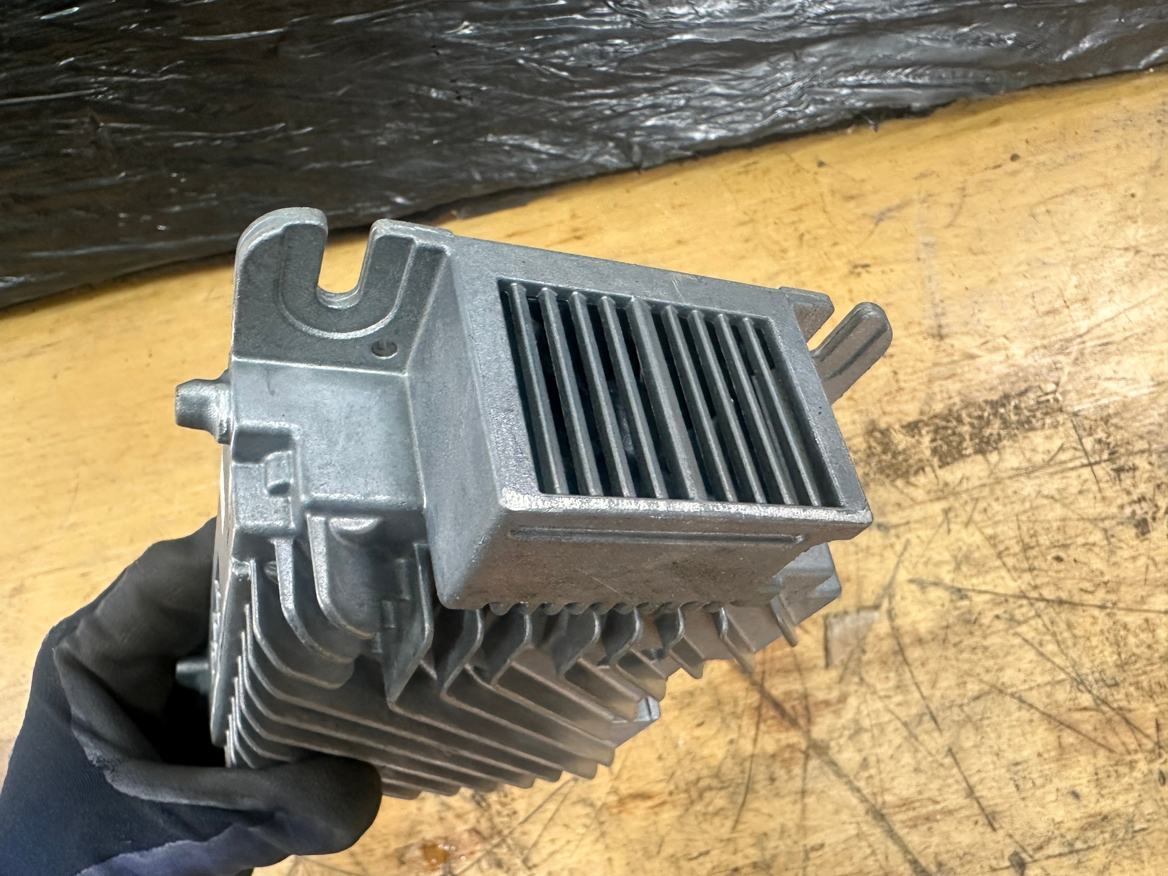 BMW X5 Series F95 G05 2019 Harman Tuner Audio Sound Amplifier (HV 8779573 01)