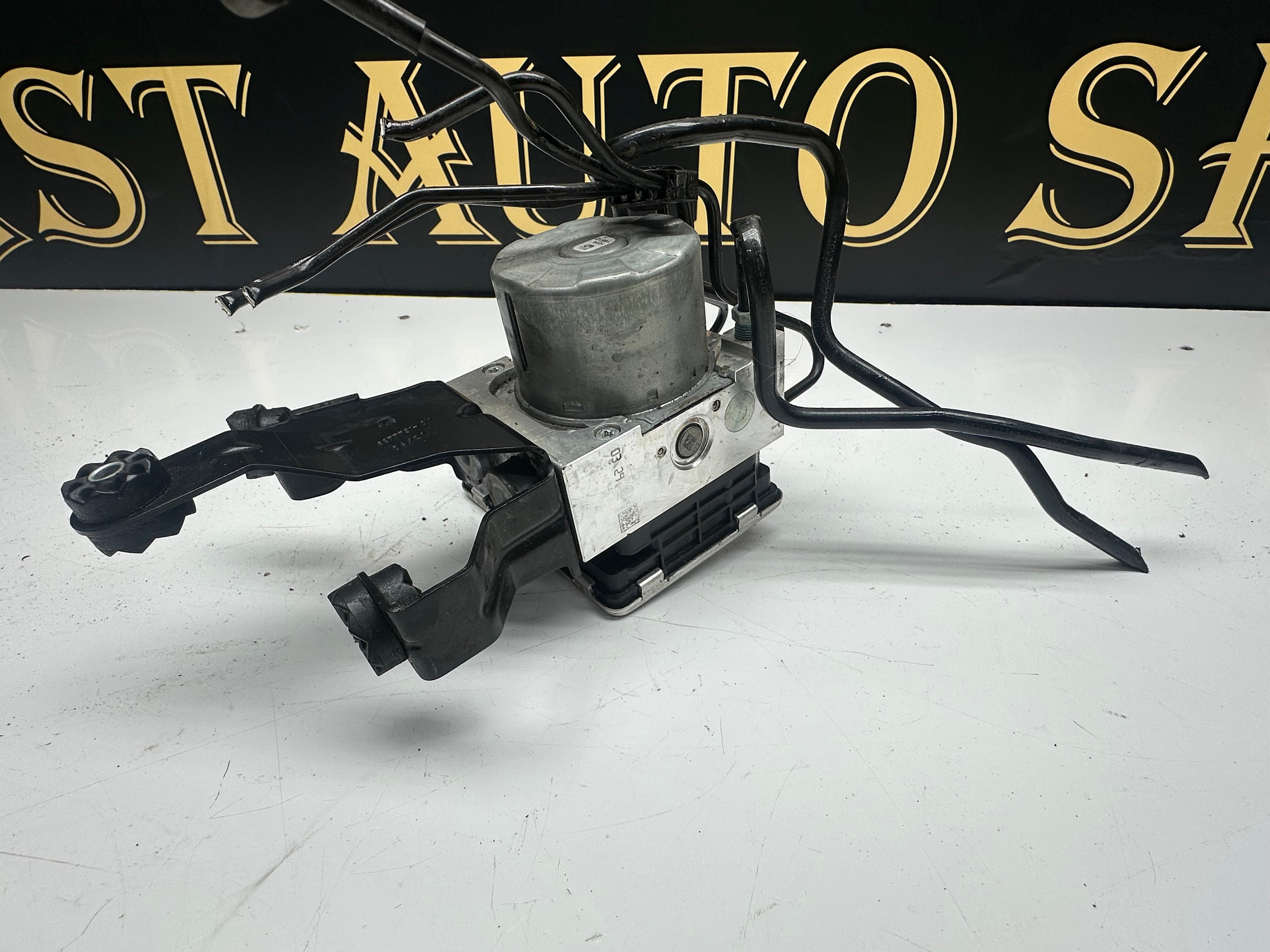 BMW 3 Series G20 G21 ABS Pump (5A2D756-01) (10.0919-599.3) (10.0633-3050.1) (28.5161-9263.3)