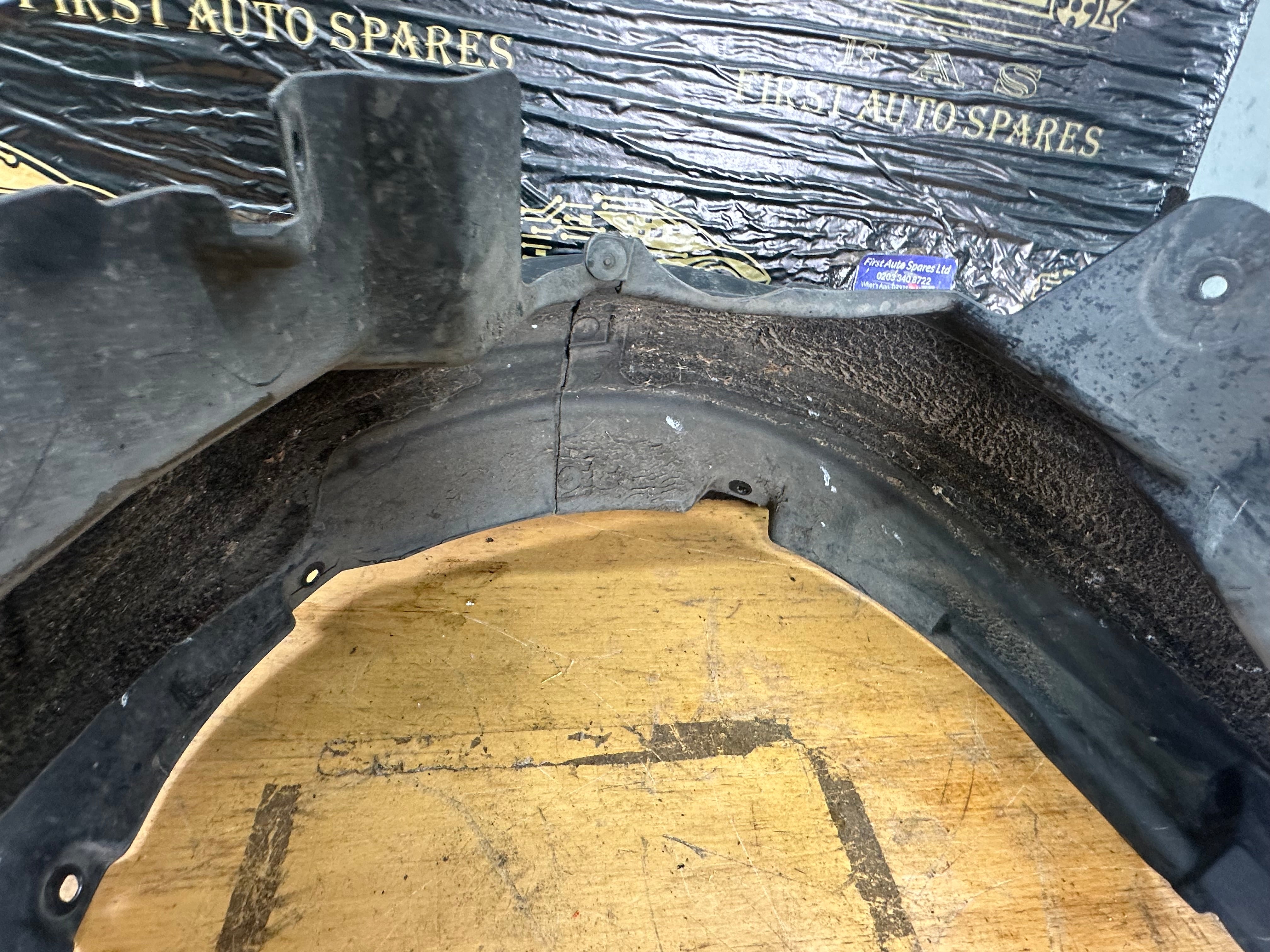 BMW i3 2019 Inner Wing Arch Liner Rear Right Driver Side (7394078)