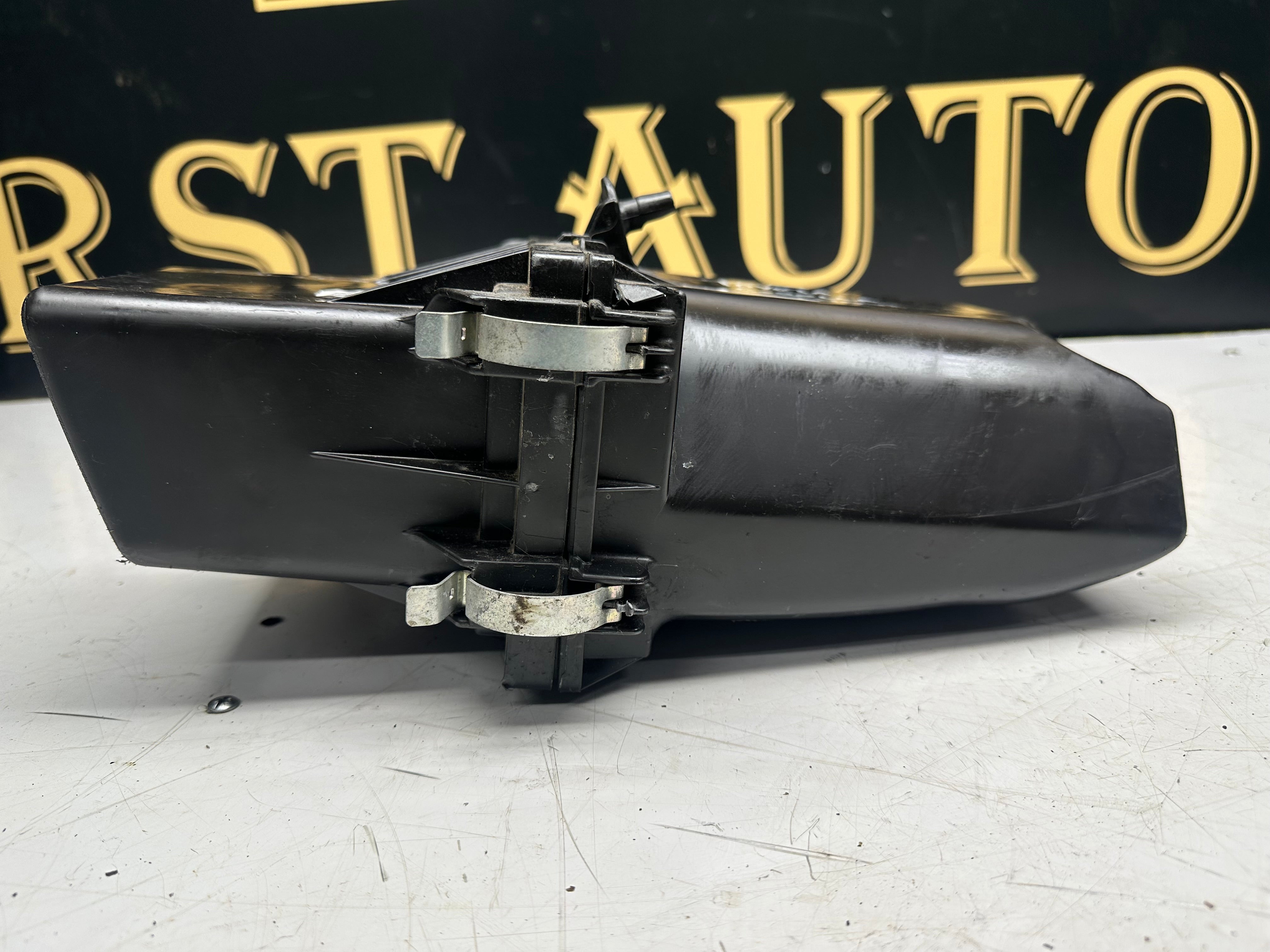 Toyota Corolla Air Filter Box – Engine Air Housing Unit (17701-0T240) (17705-0T290)