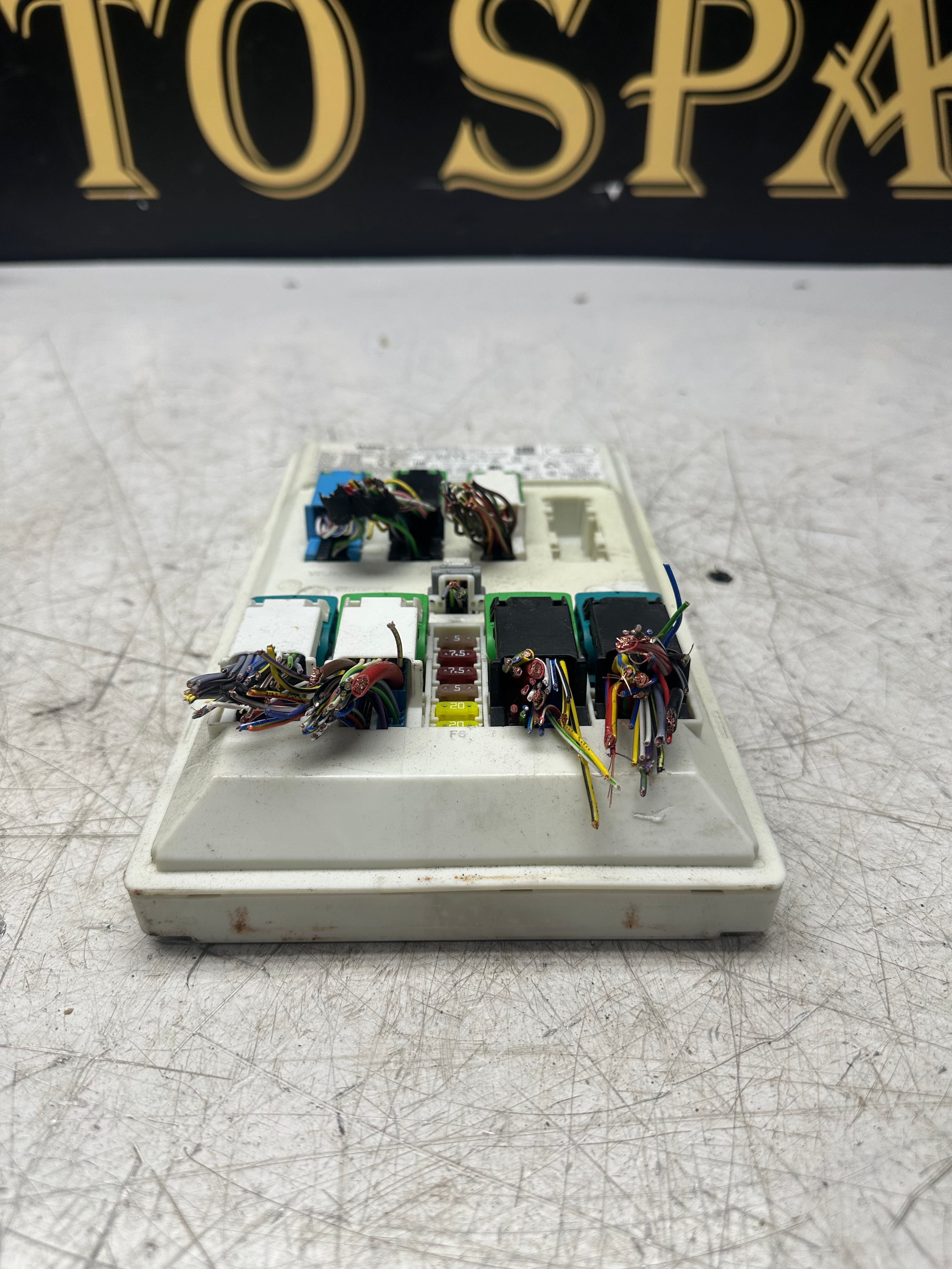 BMW 1 Series F40 Body Domain Controller BCM 5A22F02 / VPJKAF14B127A