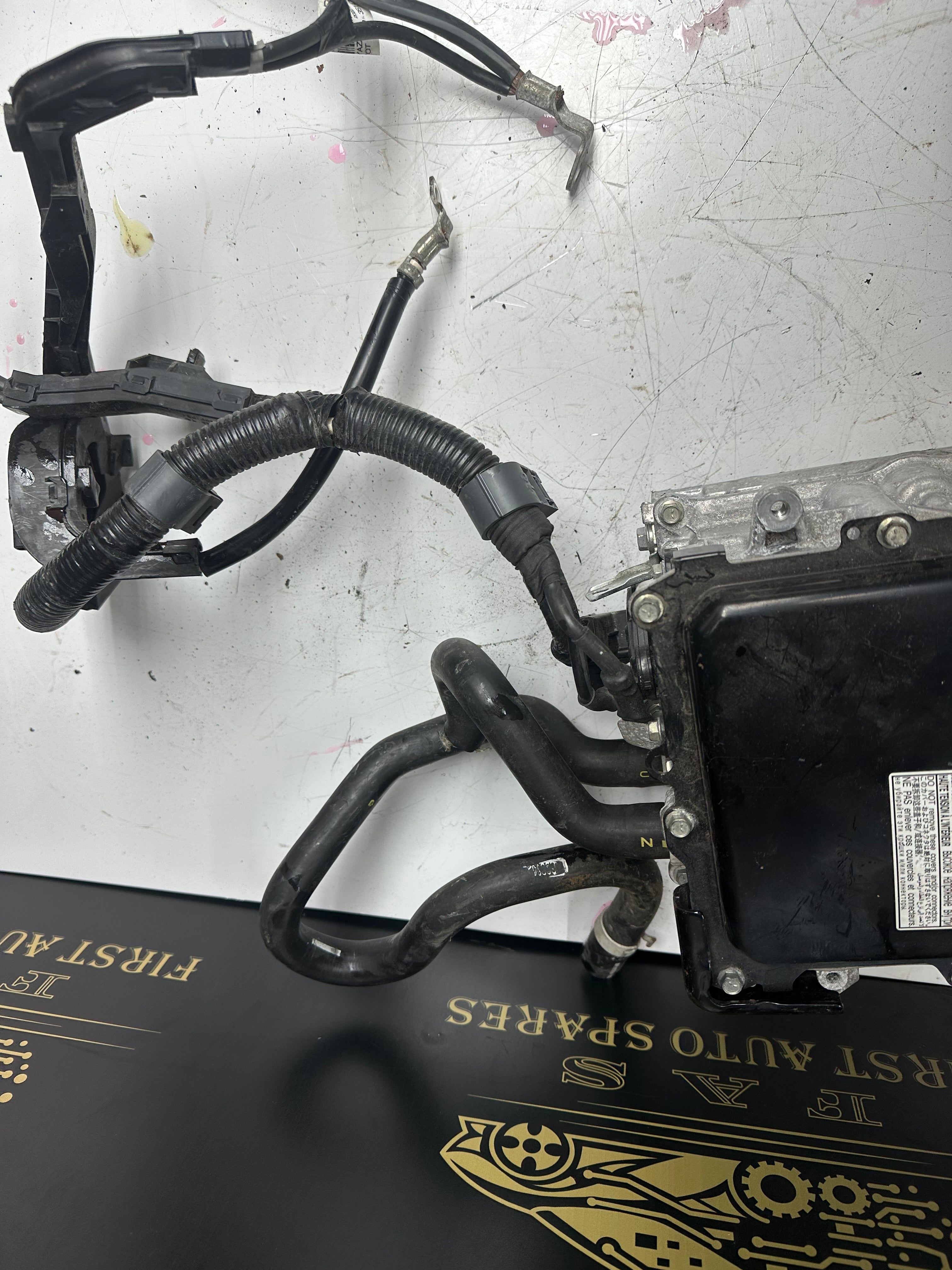 Toyota Corolla Hybrid Inverter Assy with Converter (G9200-47331) (22JTED4733122J120220)