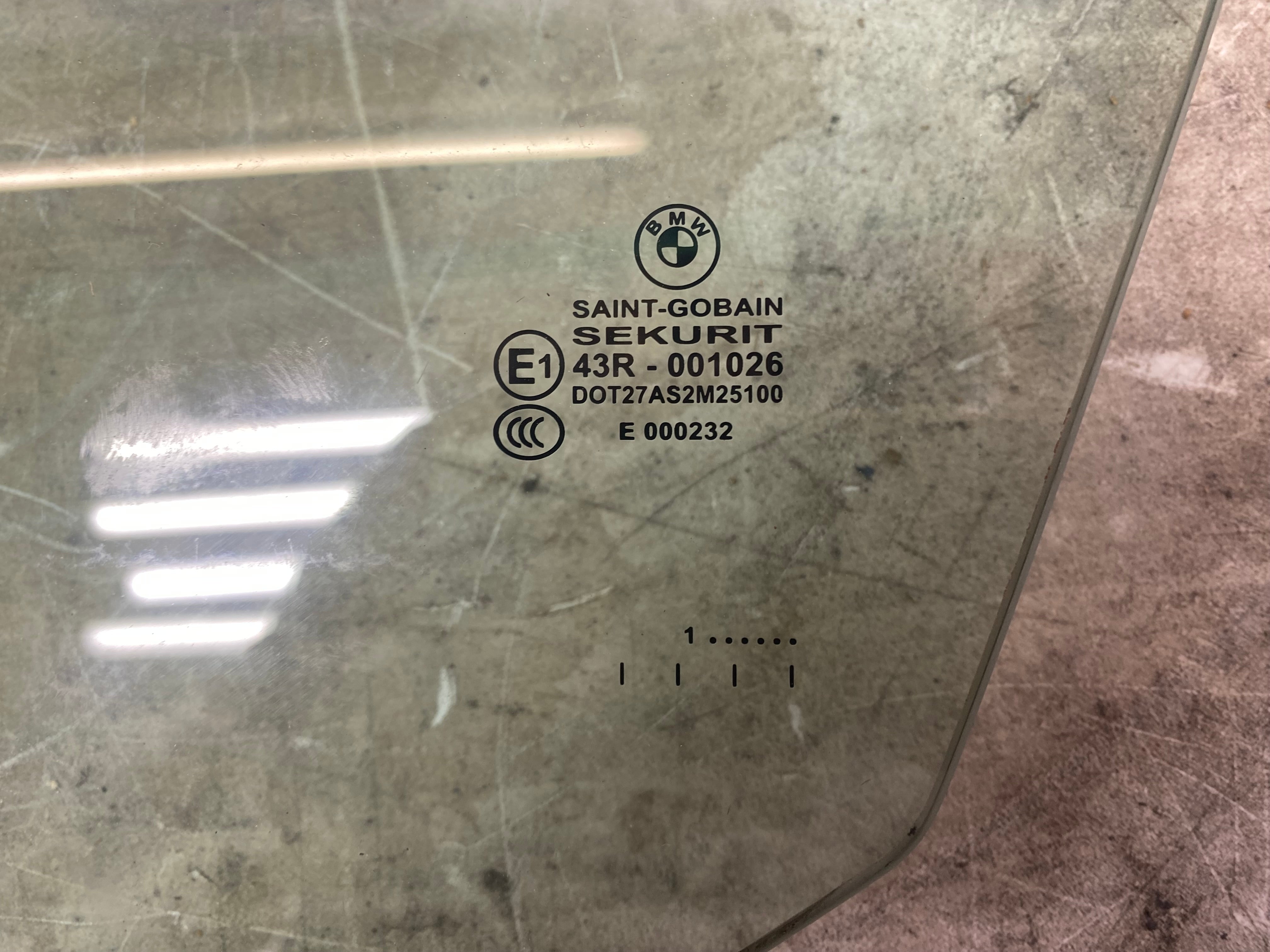 BMW 7 Series F01 Passenger Side Window Glass – 2008–2015