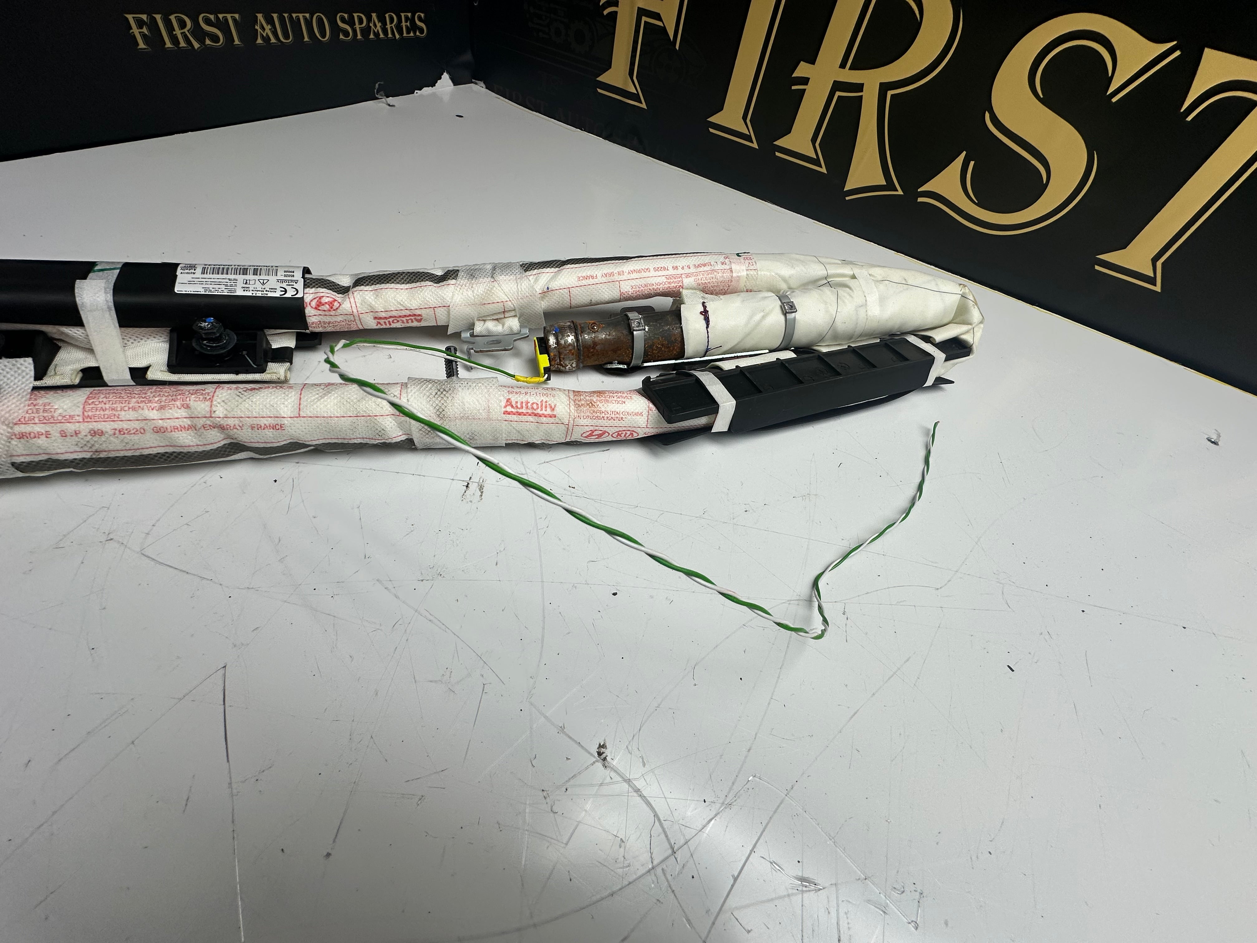 Hyundai i10 & Kia 2016 Right Curtain Airbag Mk2 (85020-89000)