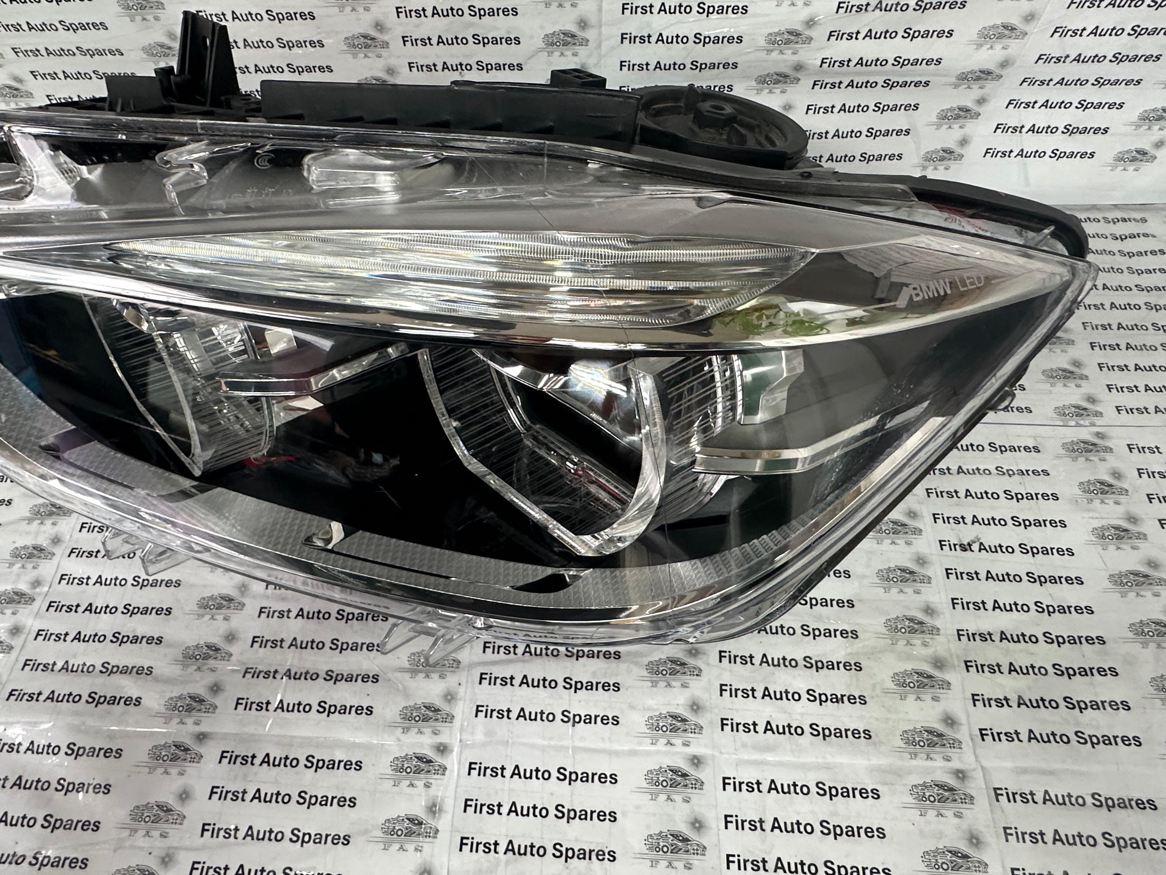BMW F30 F31 Left Headlight LED (9883501-01)