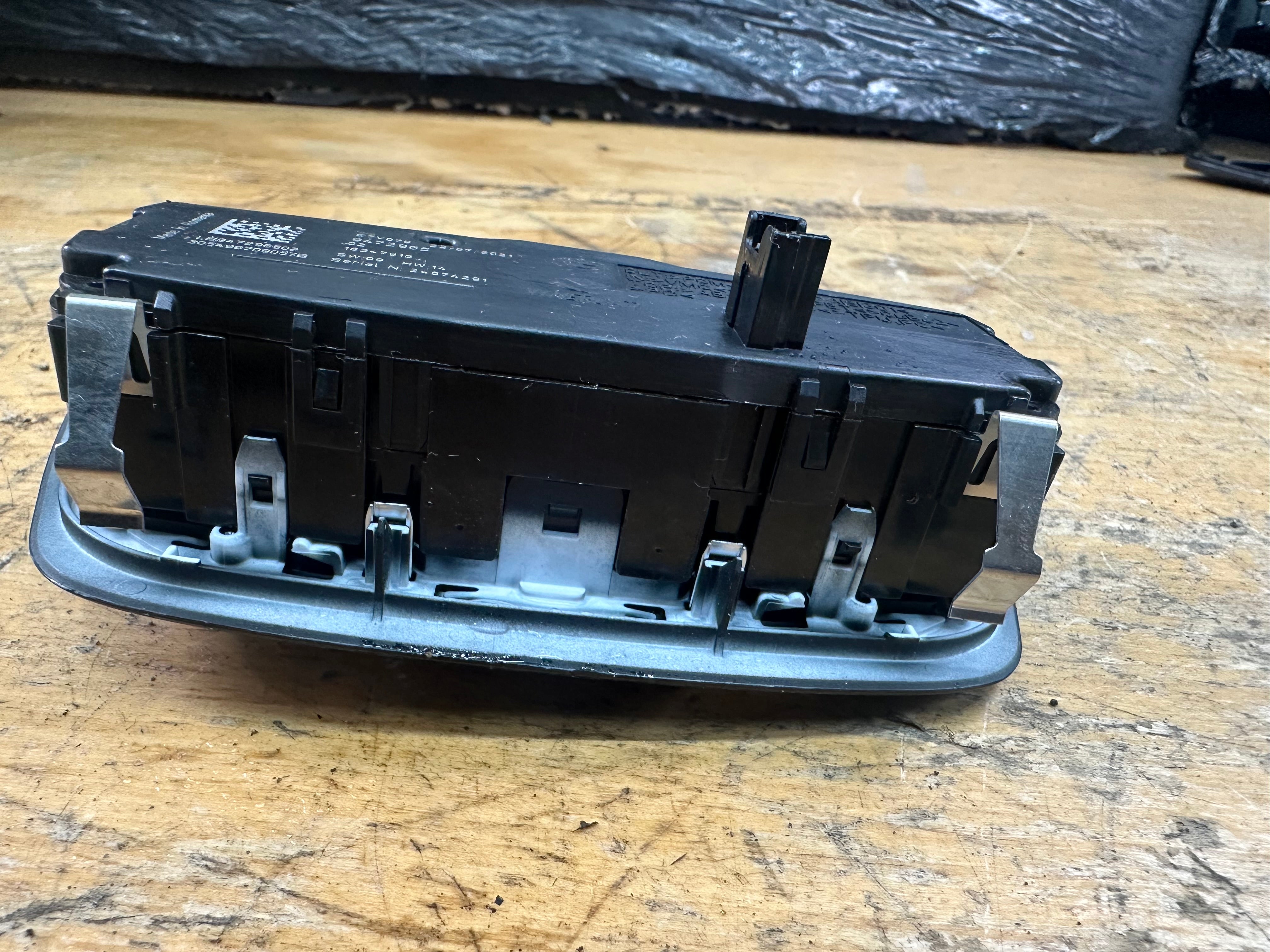 BMW X3 Series F97 F98 G08 Headlight Control Switch Fog Light Adaptive (9472965)