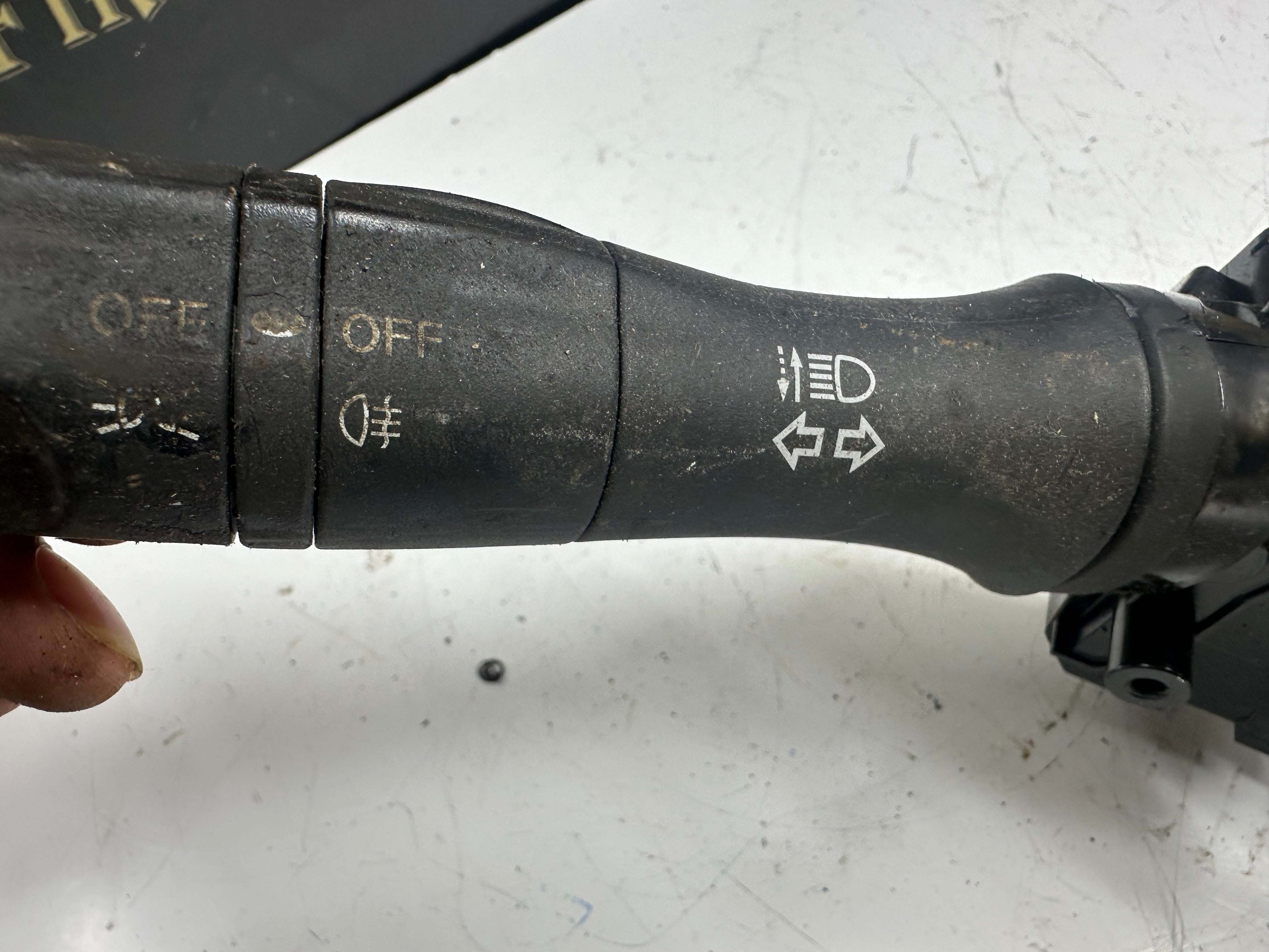 Nissan Micra Turn Signals Control / Indicator Wiper Stalk Switch (NILES14AM0)